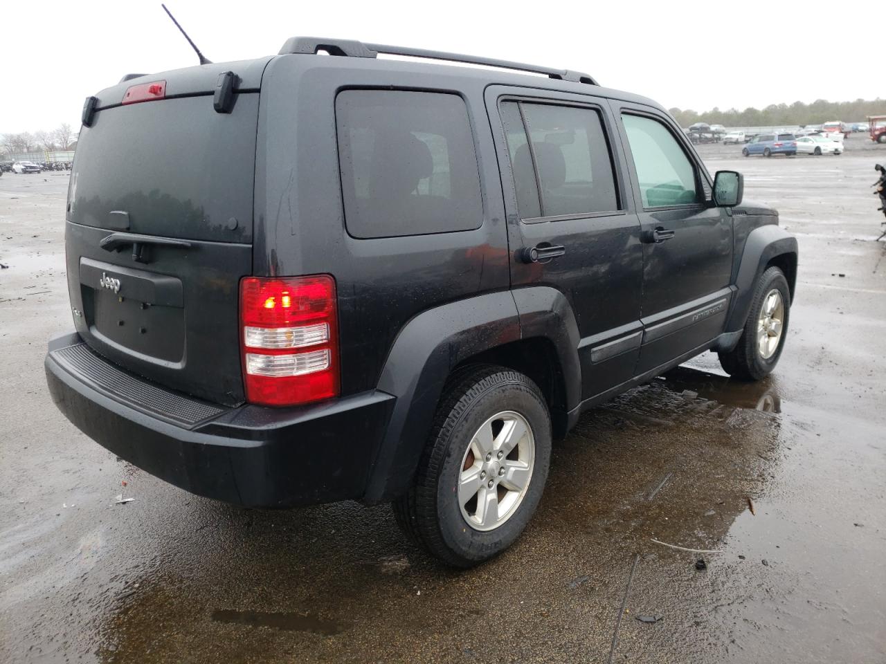 Photo 4 from auction – 2012 JEEP LIBERTY SP with VIN 1C4PJMAK4CW129797
