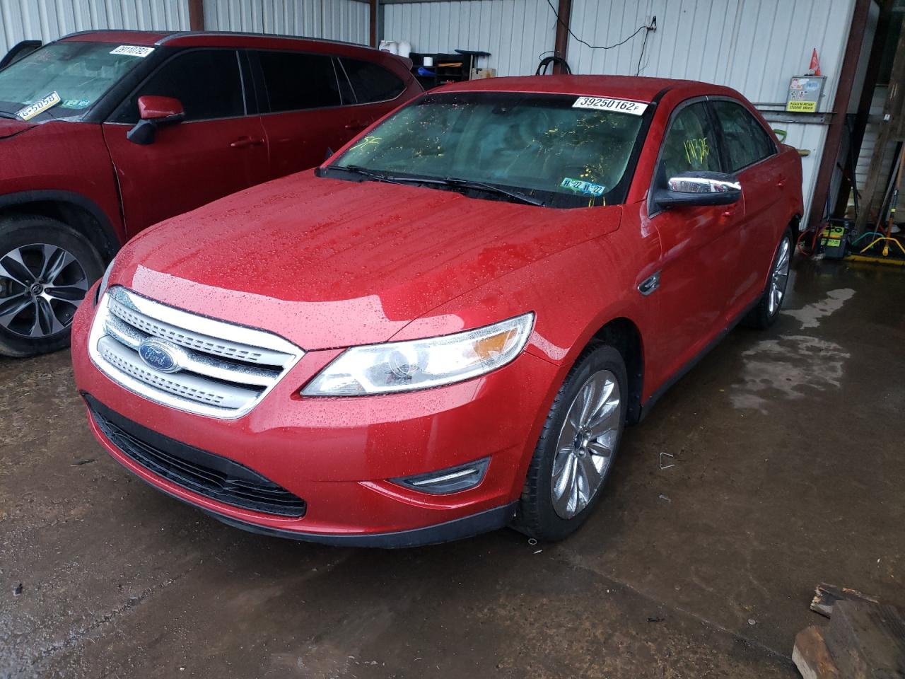 Photo 2 from auction – 2010 FORD TAURUS LIM with VIN 1FAHP2FW8AG126644