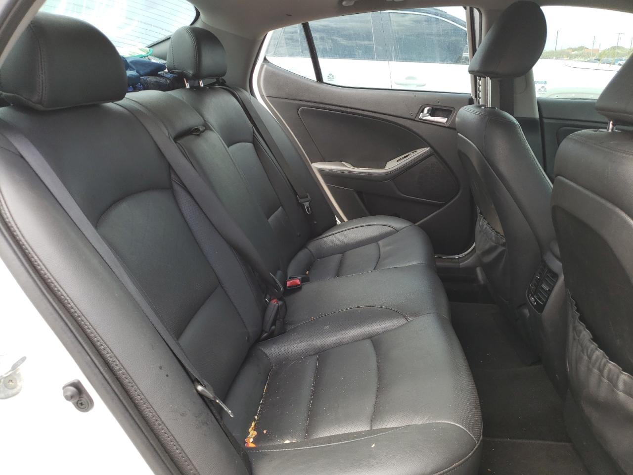 Photo 6 from auction – 2015 KIA OPTIMA SX with VIN 5XXGR4A6XFG361211