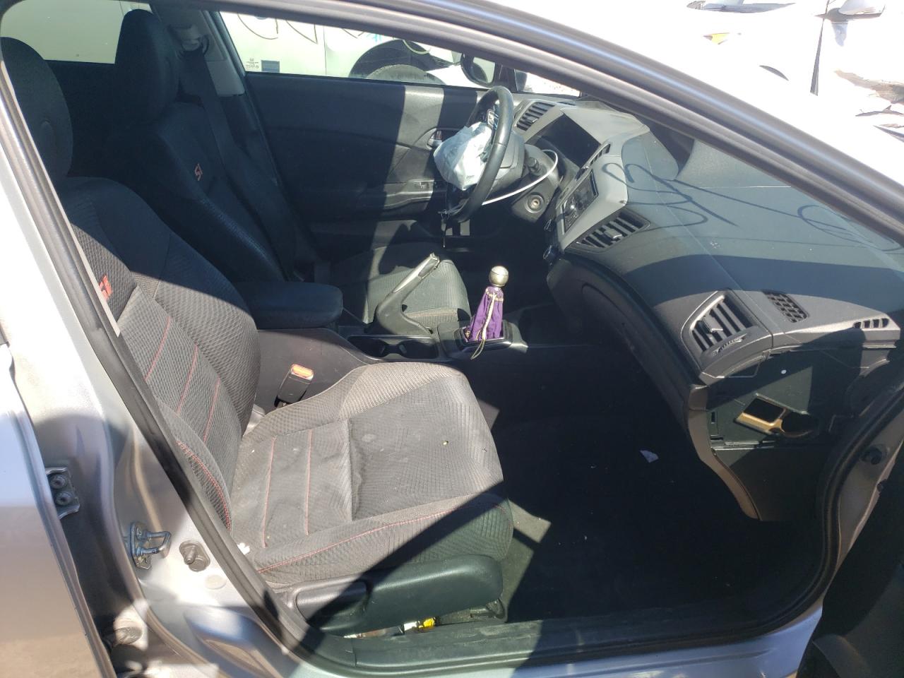 Photo 5 from auction – 2012 HONDA CIVIC SI with VIN 2HGFB6E53CH700978