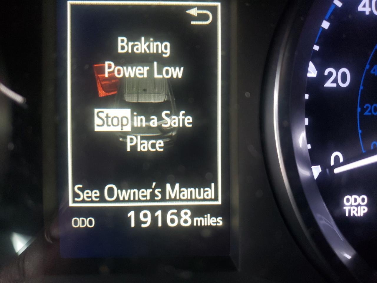 Photo 8 from auction – 2018 TOYOTA HIGHLANDER with VIN 5TDBZRFH5JS904540