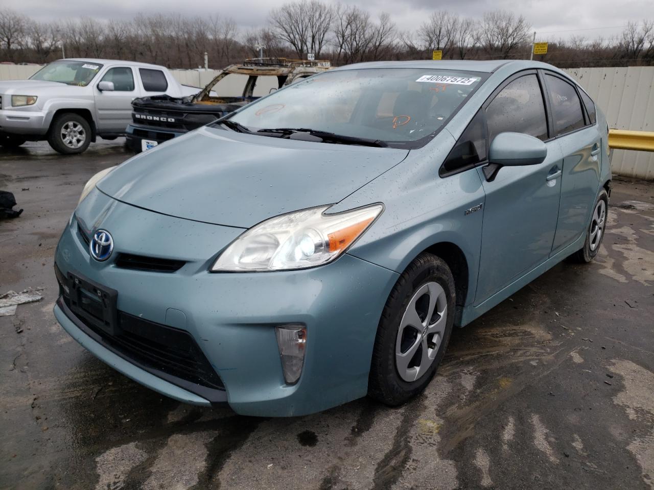 Photo 2 from auction – 2012 TOYOTA PRIUS with VIN JTDKN3DU5C5397477