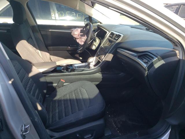 Photo 10 from auction – 2016 FORD FUSION SE with VIN 3FA6P0HD4GR332665