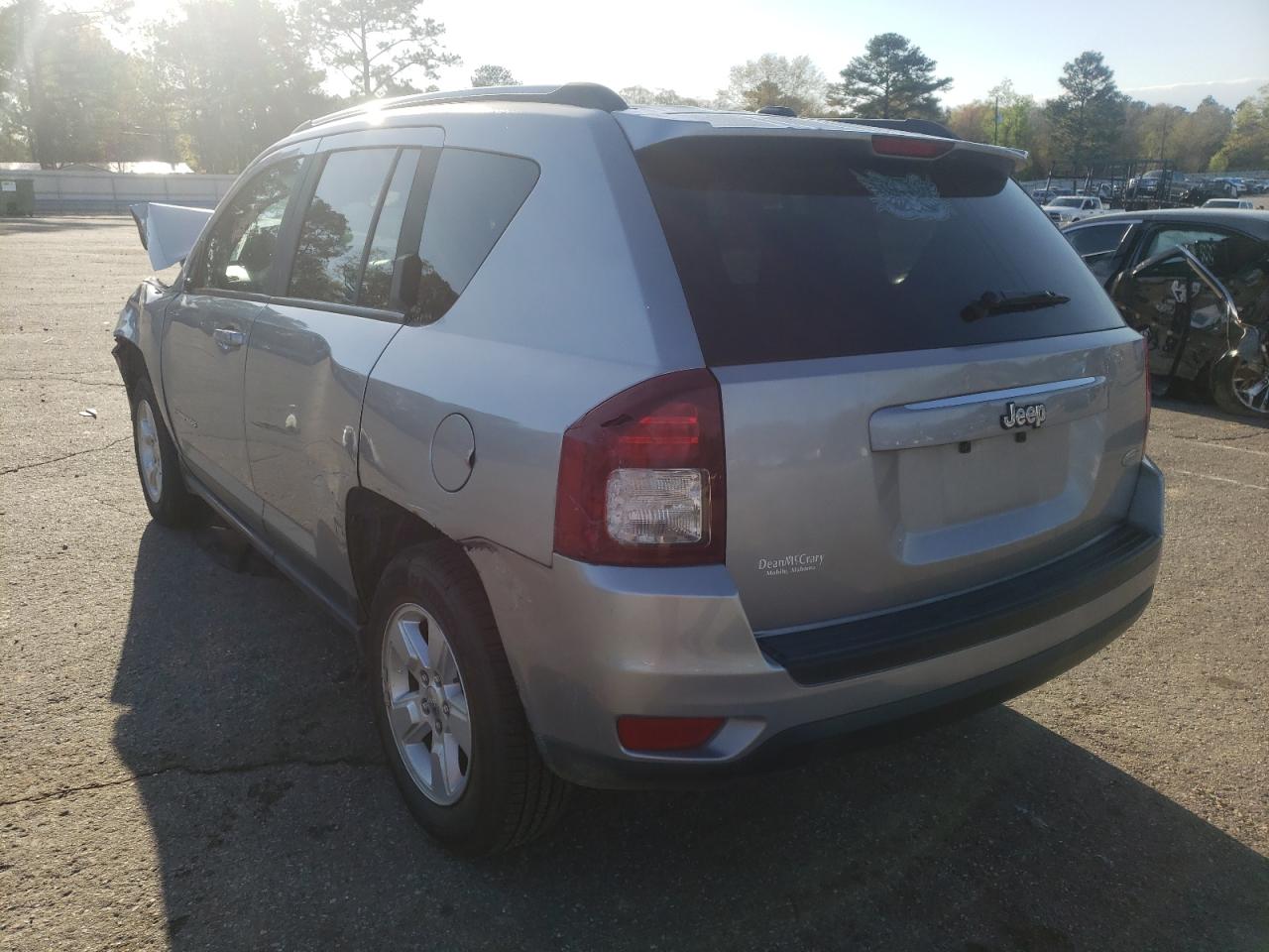 Photo 3 from auction – 2017 JEEP COMPASS LA with VIN 1C4NJCEA2HD115032