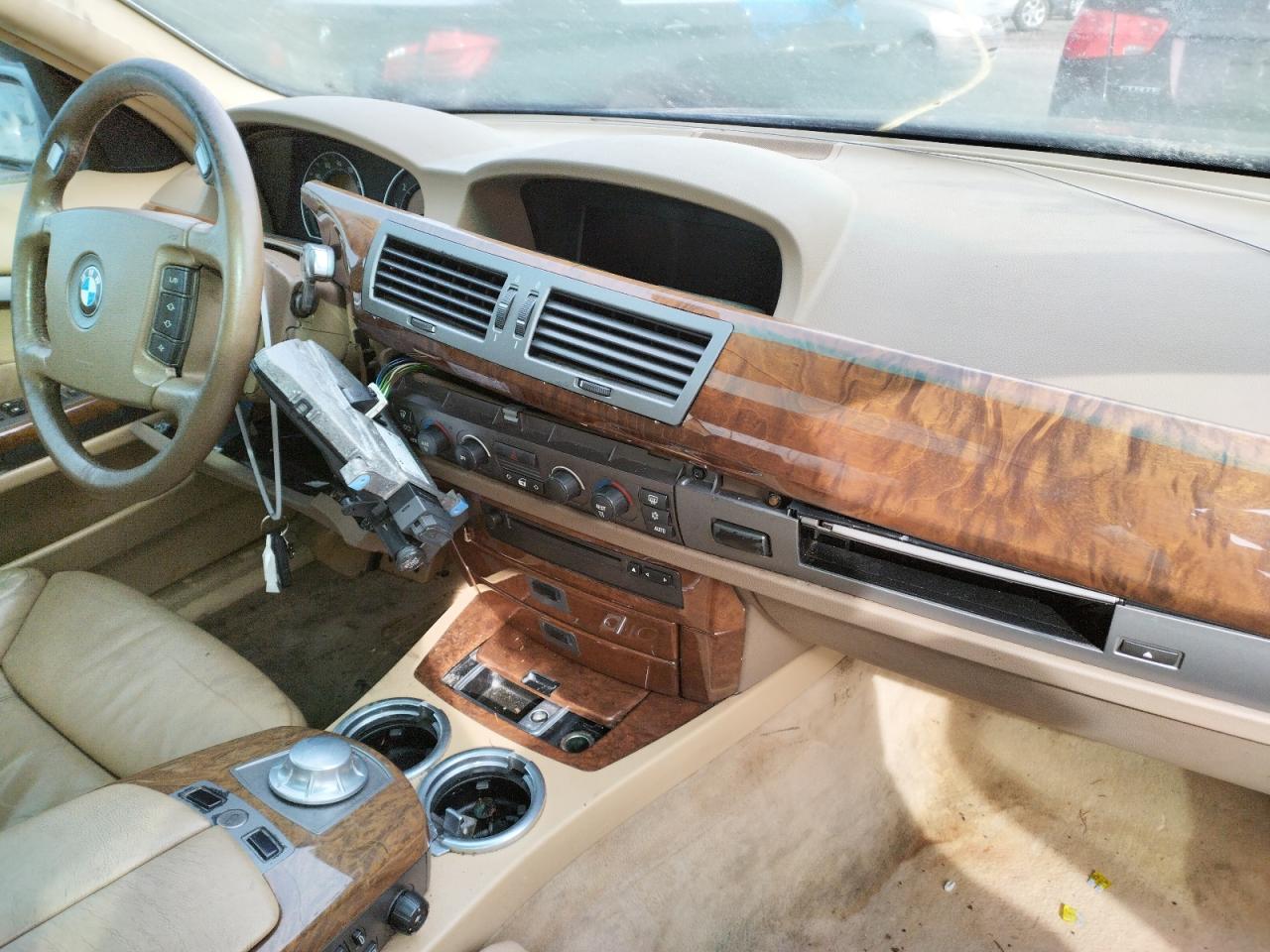 Photo 9 from auction – 2002 BMW 745 LI with VIN WBAGN63462DR00511