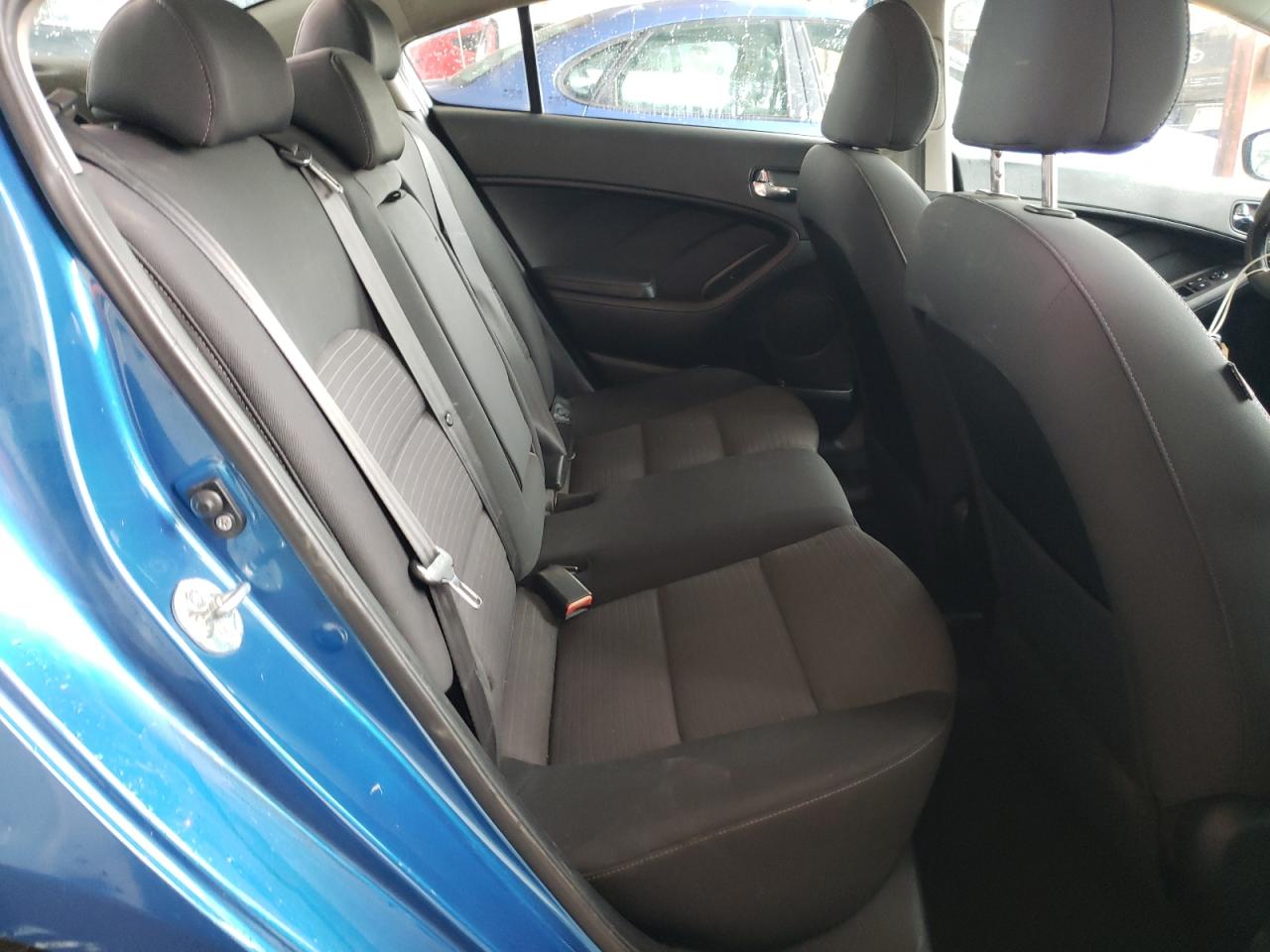 Photo 6 from auction – 2014 KIA FORTE LX with VIN KNAFX4A67E5101169