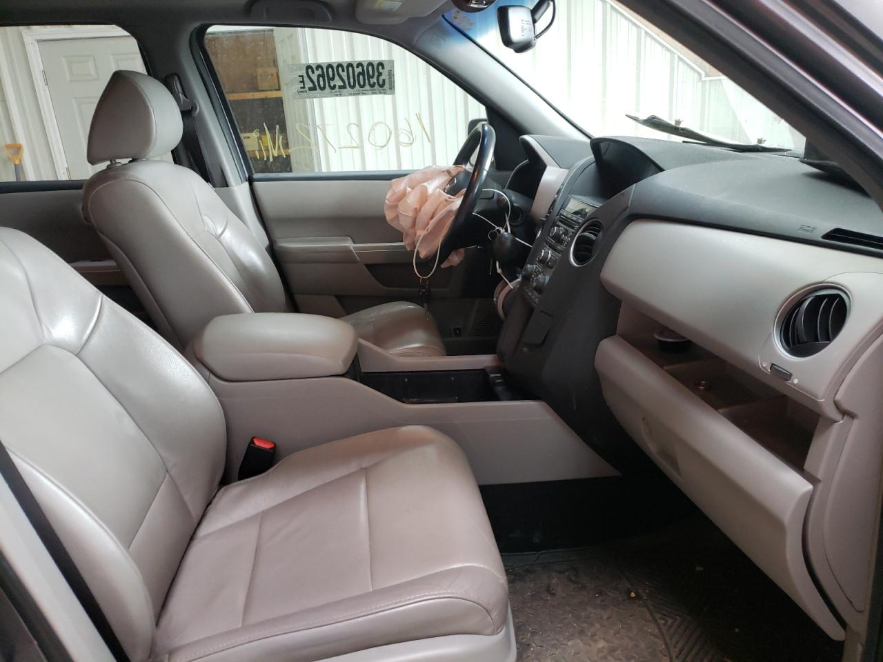Photo 5 from auction – 2014 HONDA PILOT EXL with VIN 5FNYF3H5XEB008411