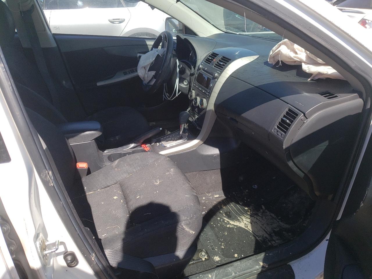 Photo 5 from auction – 2011 TOYOTA COROLLA BA with VIN 2T1BU4EE8BC579532