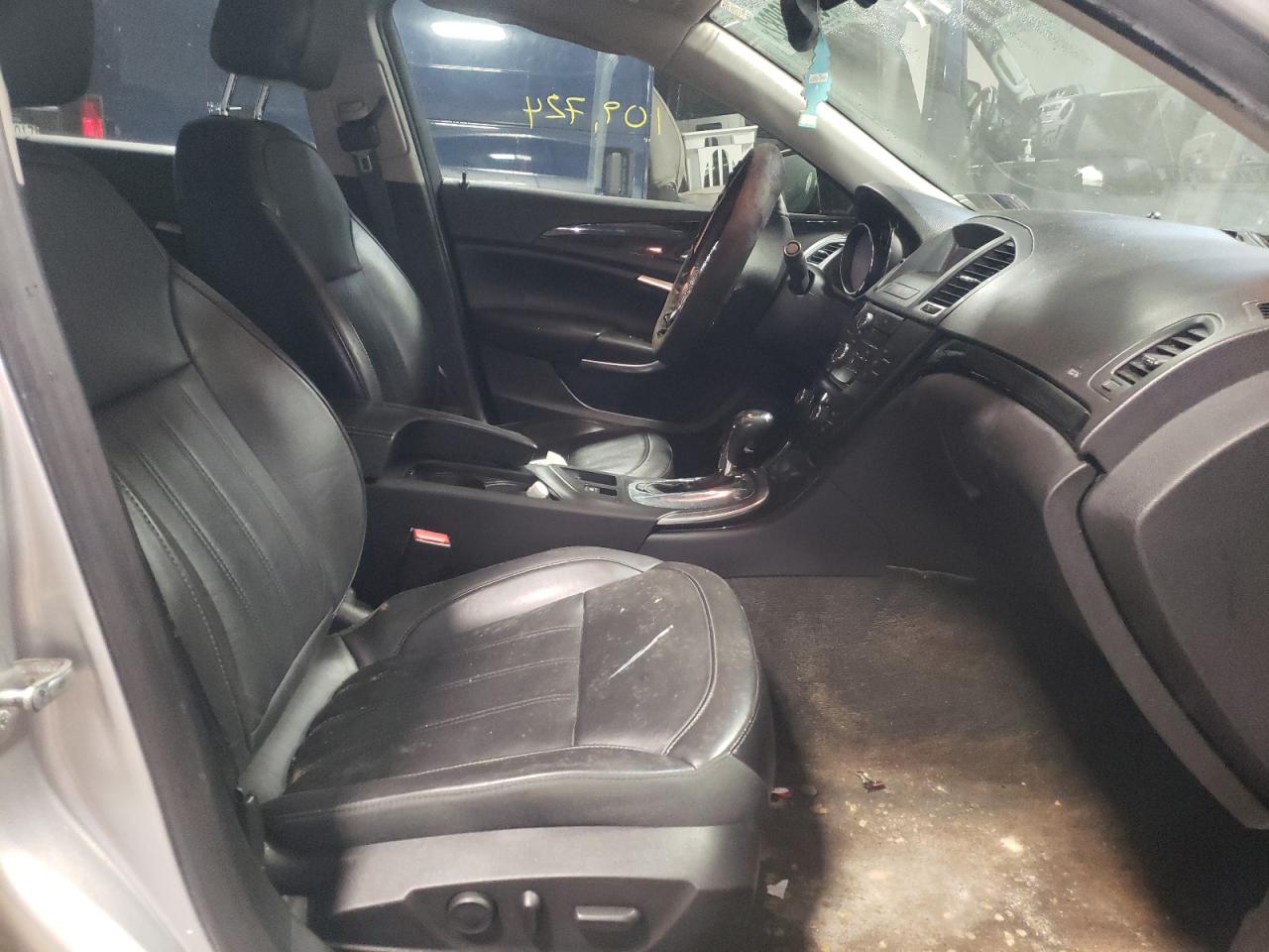 Photo 5 from auction – 2012 BUICK REGAL PREM with VIN 2G4GS5EKXC9166175