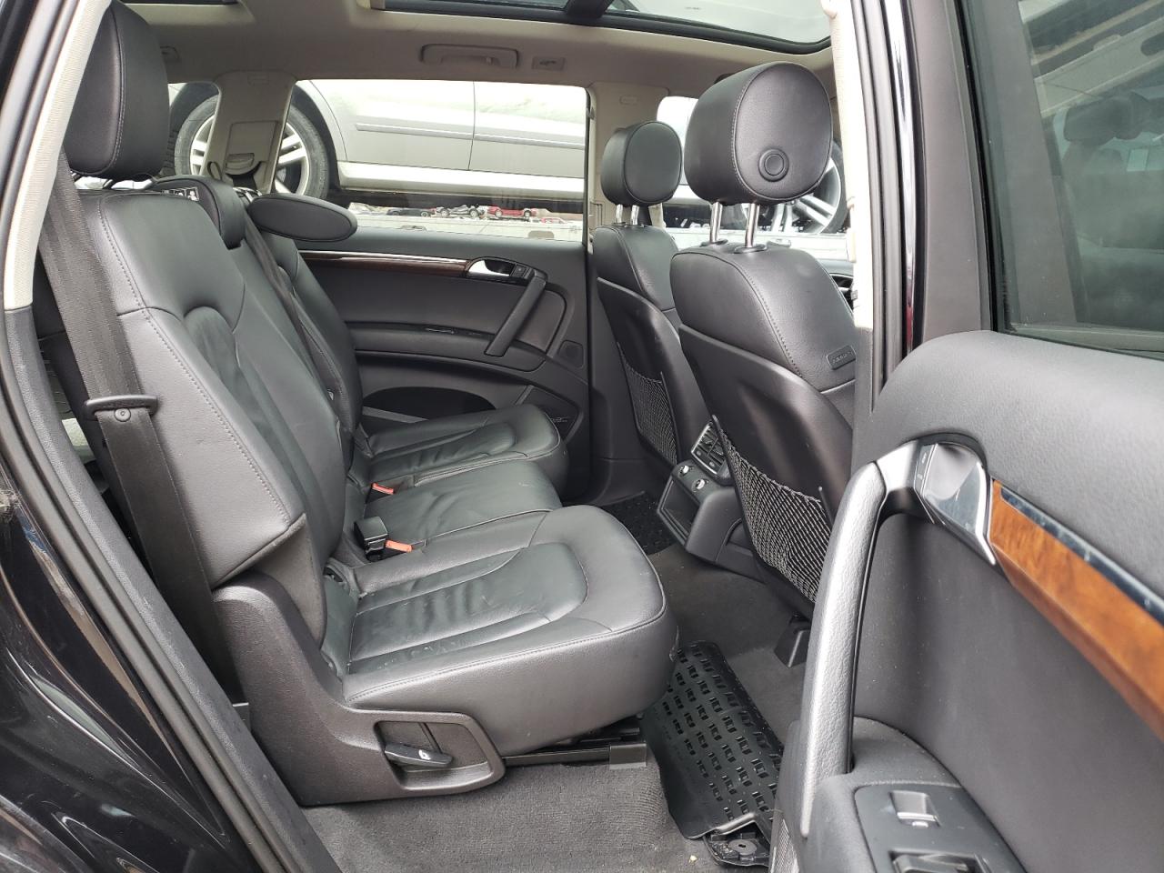 Photo 6 from auction – 2015 AUDI Q7 PREMIUM with VIN WA1LGAFE7FD010750