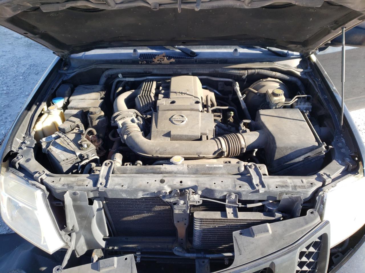 Photo 7 from auction – 2010 NISSAN PATHFINDER with VIN 5N1AR1NN1AC610490