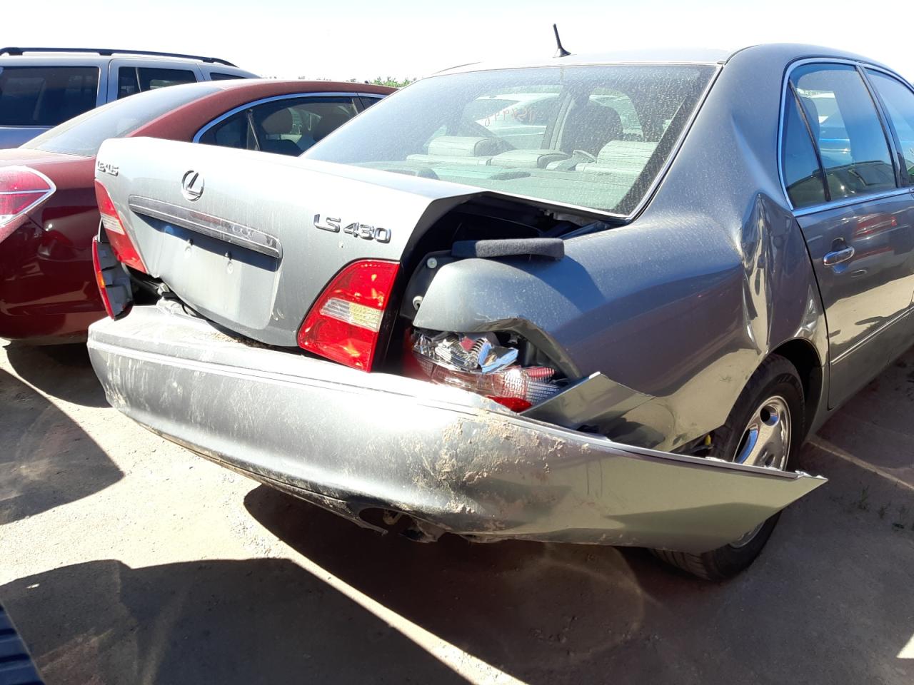 Photo 9 from auction – 2001 LEXUS LS 430 with VIN JTHBN30F510045046