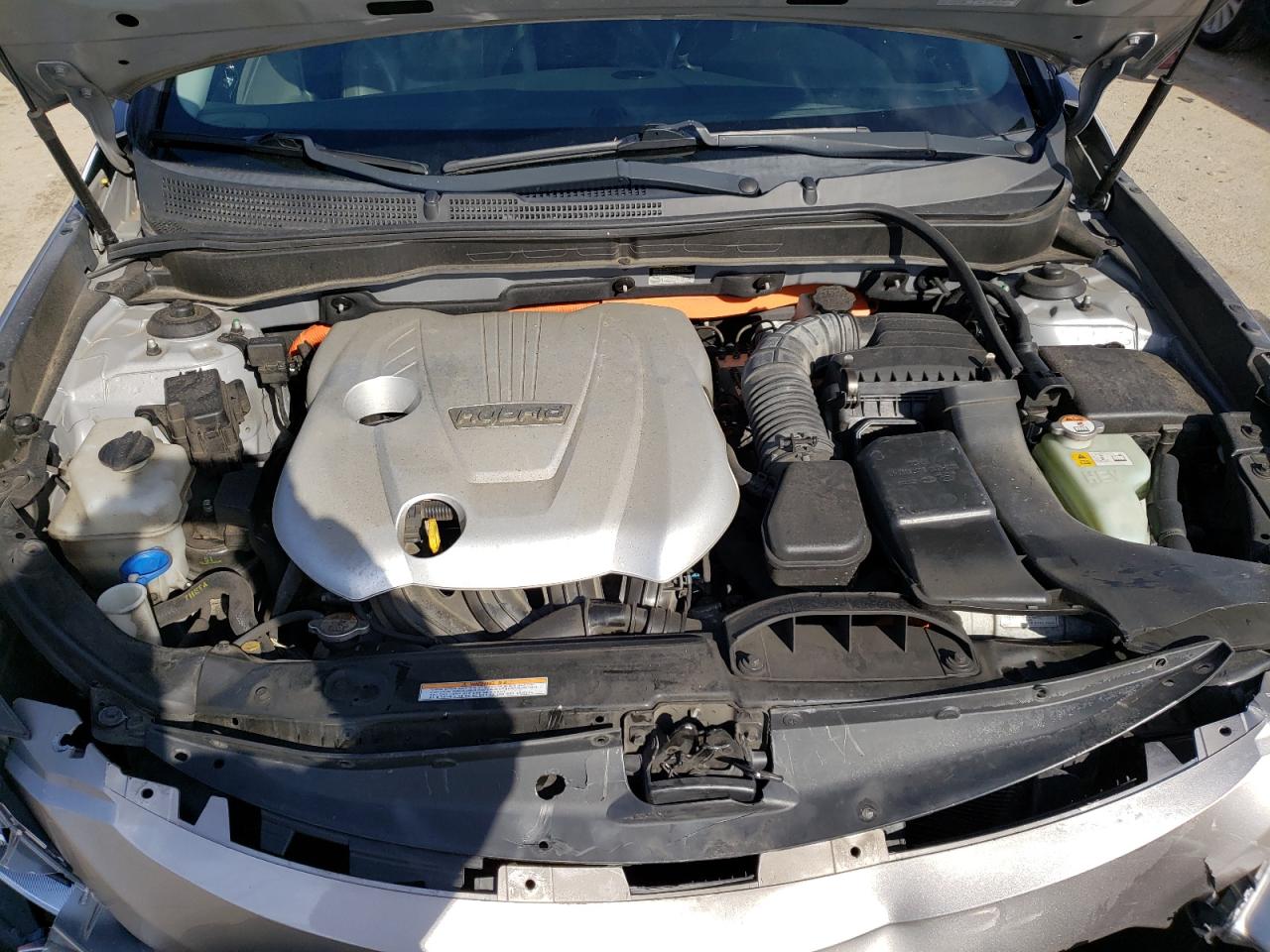 Photo 7 from auction – 2012 HYUNDAI SONATA HYB with VIN KMHEC4A45CA036878