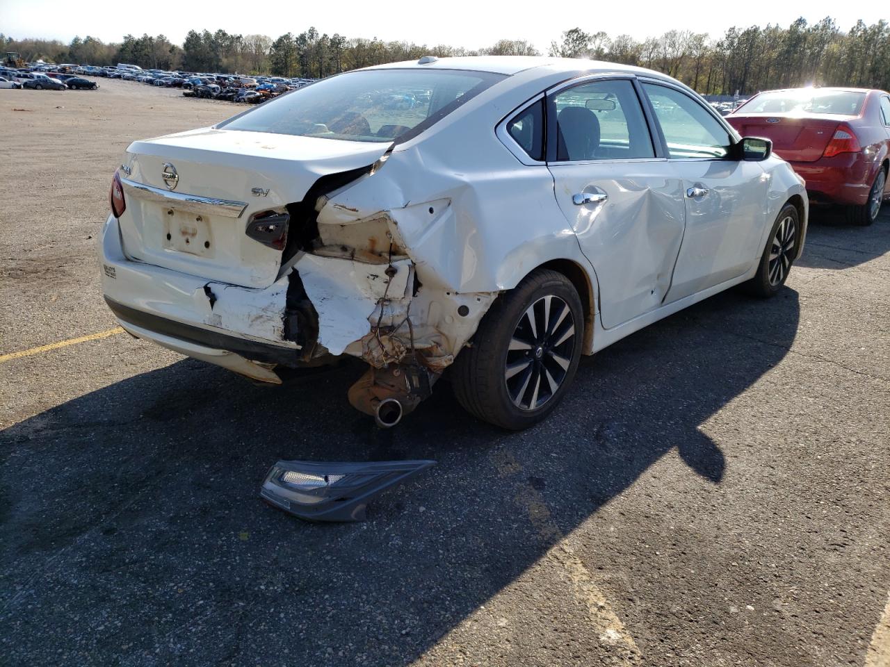 Photo 4 from auction – 2018 NISSAN ALTIMA 2.5 with VIN 1N4AL3AP7JC201344