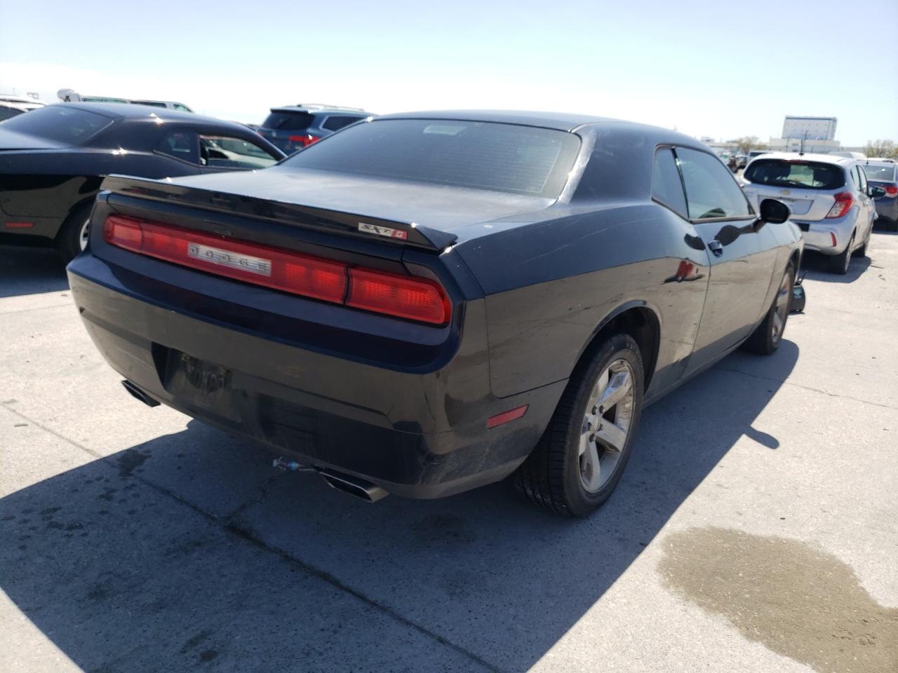 Photo 4 from auction – 2013 DODGE CHALLENGER with VIN 2C3CDYAG2DH704749