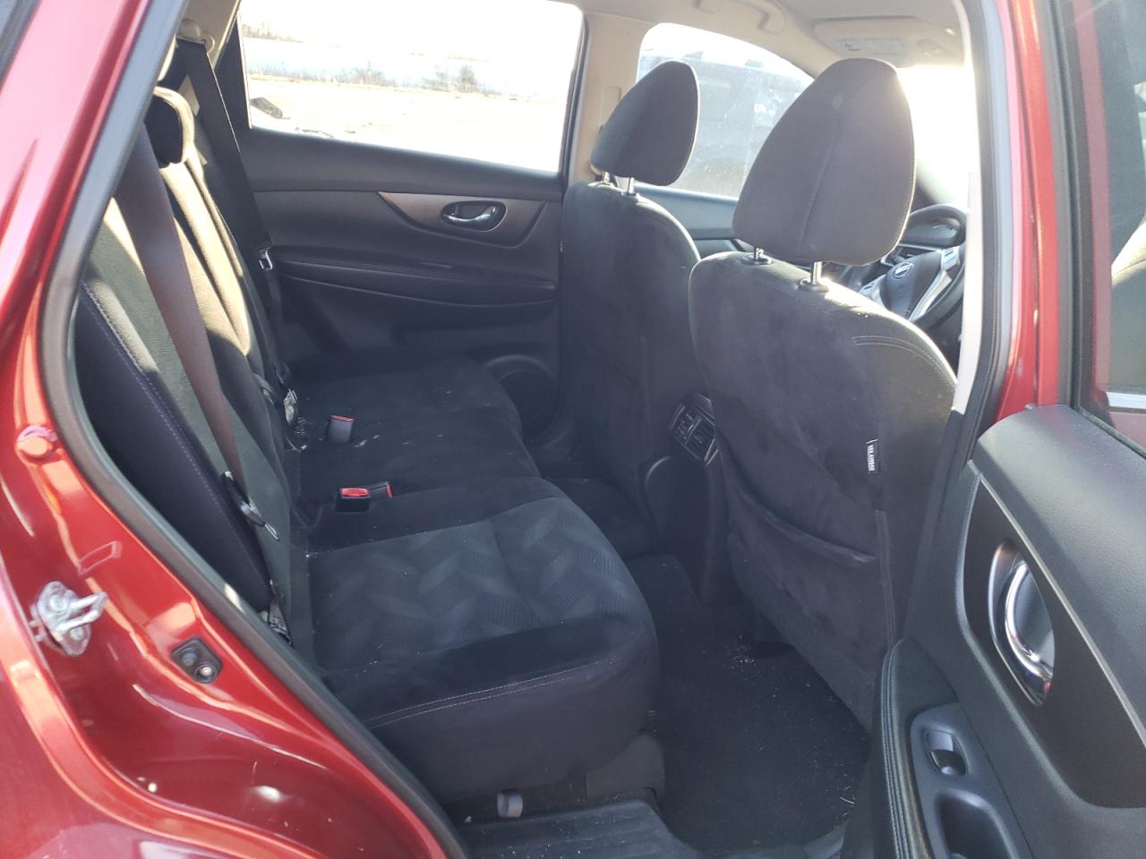 Photo 6 from auction – 2014 NISSAN ROGUE S with VIN 5N1AT2ML1EC831715