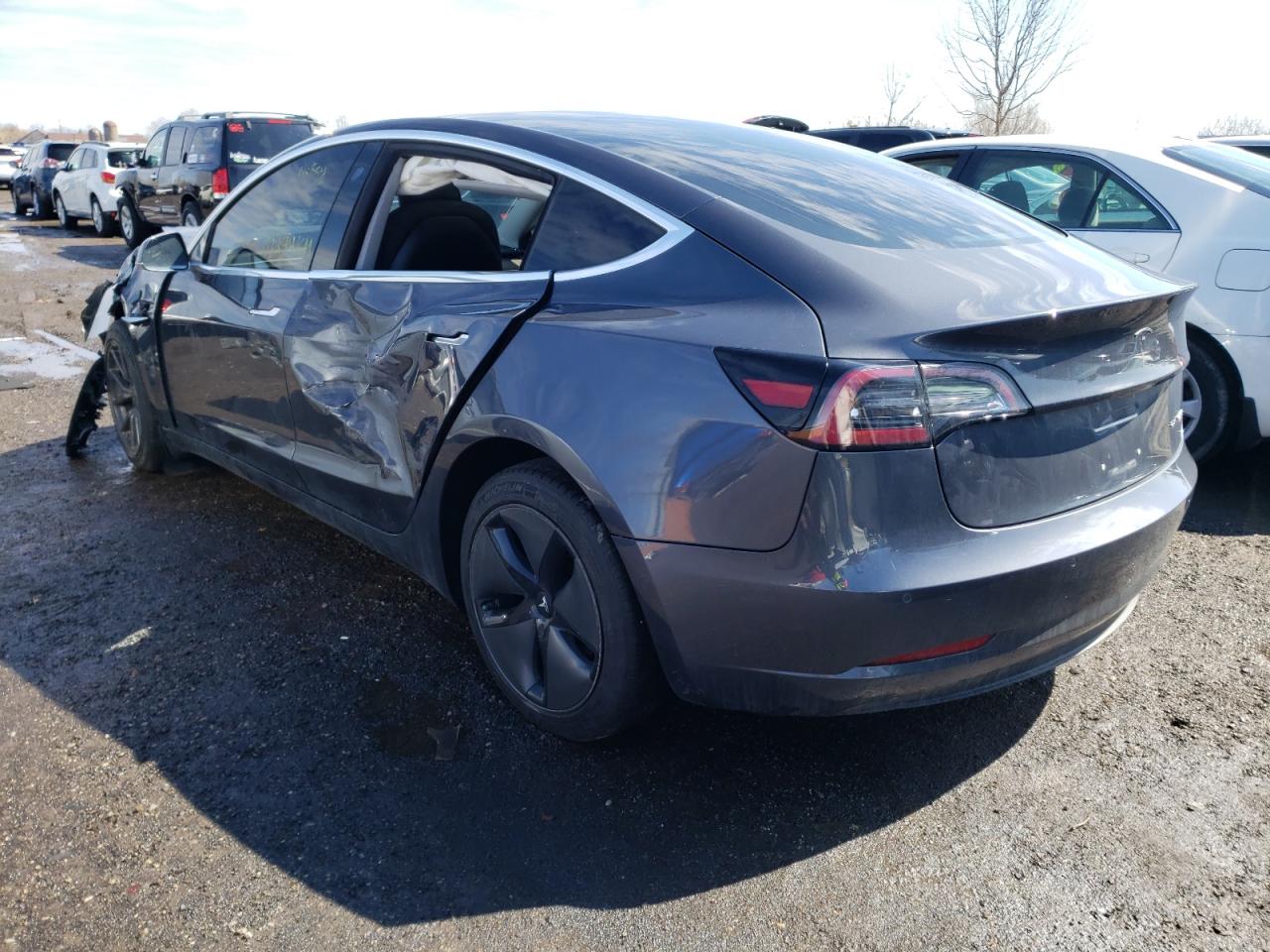 Photo 16 from auction – 2018 TESLA MODEL 3 with VIN 5YJ3E1EB3JF110266