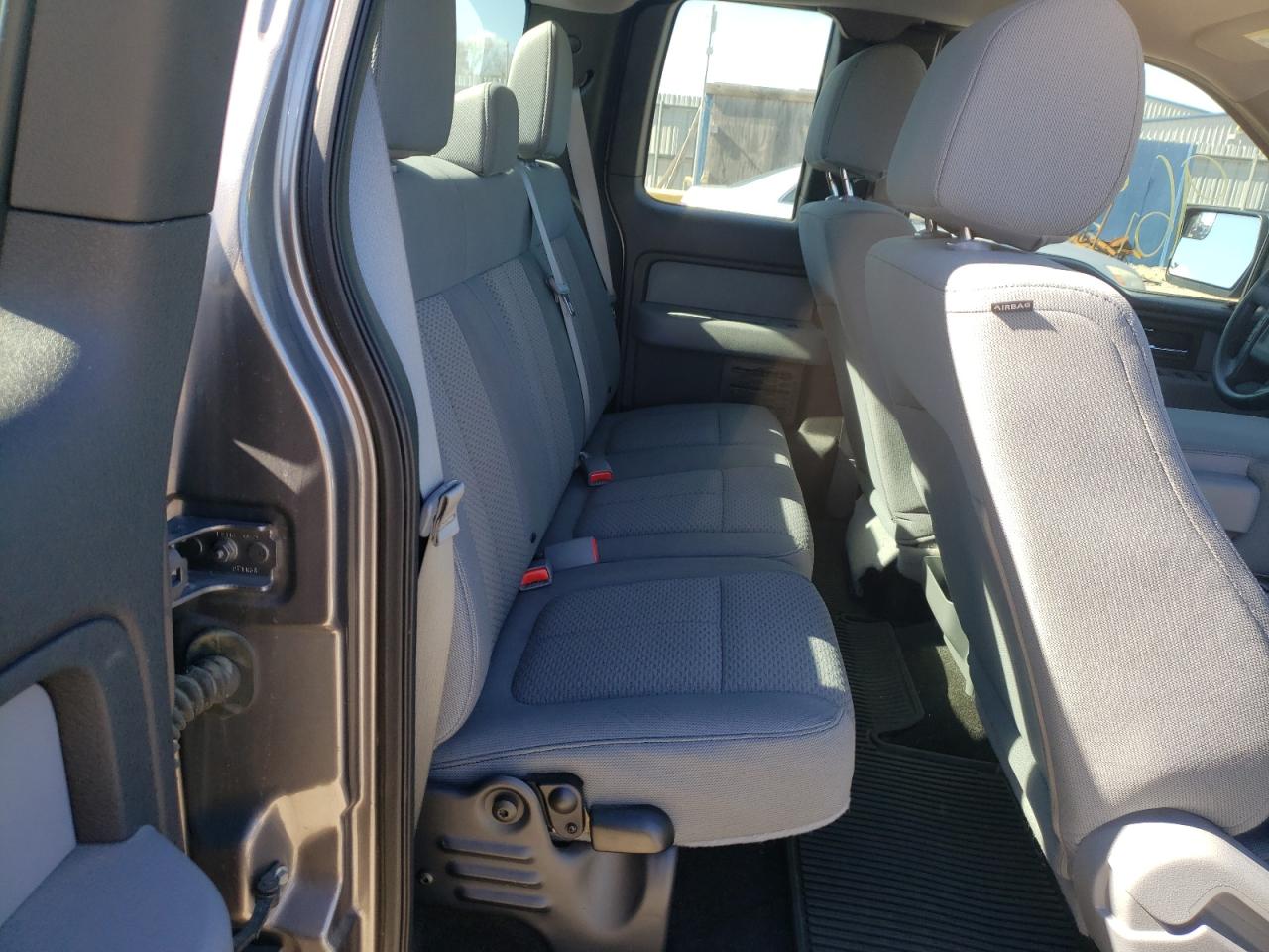 Photo 6 from auction – 2013 FORD F150 SUPER with VIN 1FTFX1CF7DKF07810