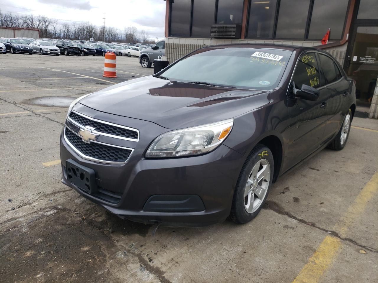 Photo 2 from auction – 2013 CHEVROLET MALIBU LS with VIN 1G11B5SA9DF327851