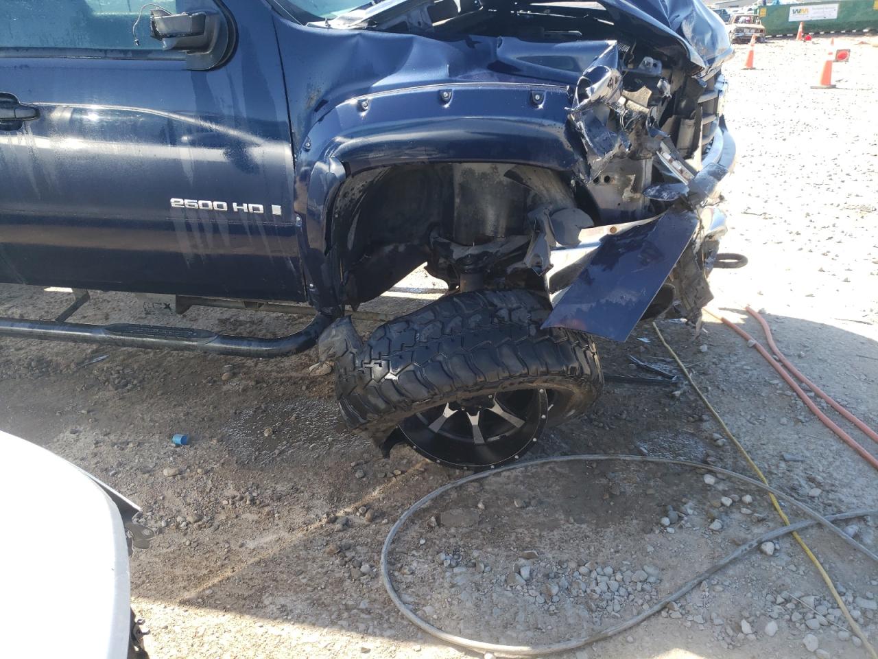 Photo 9 from auction – 2009 GMC SIERRA K25 with VIN 1GTHK43K69F122051