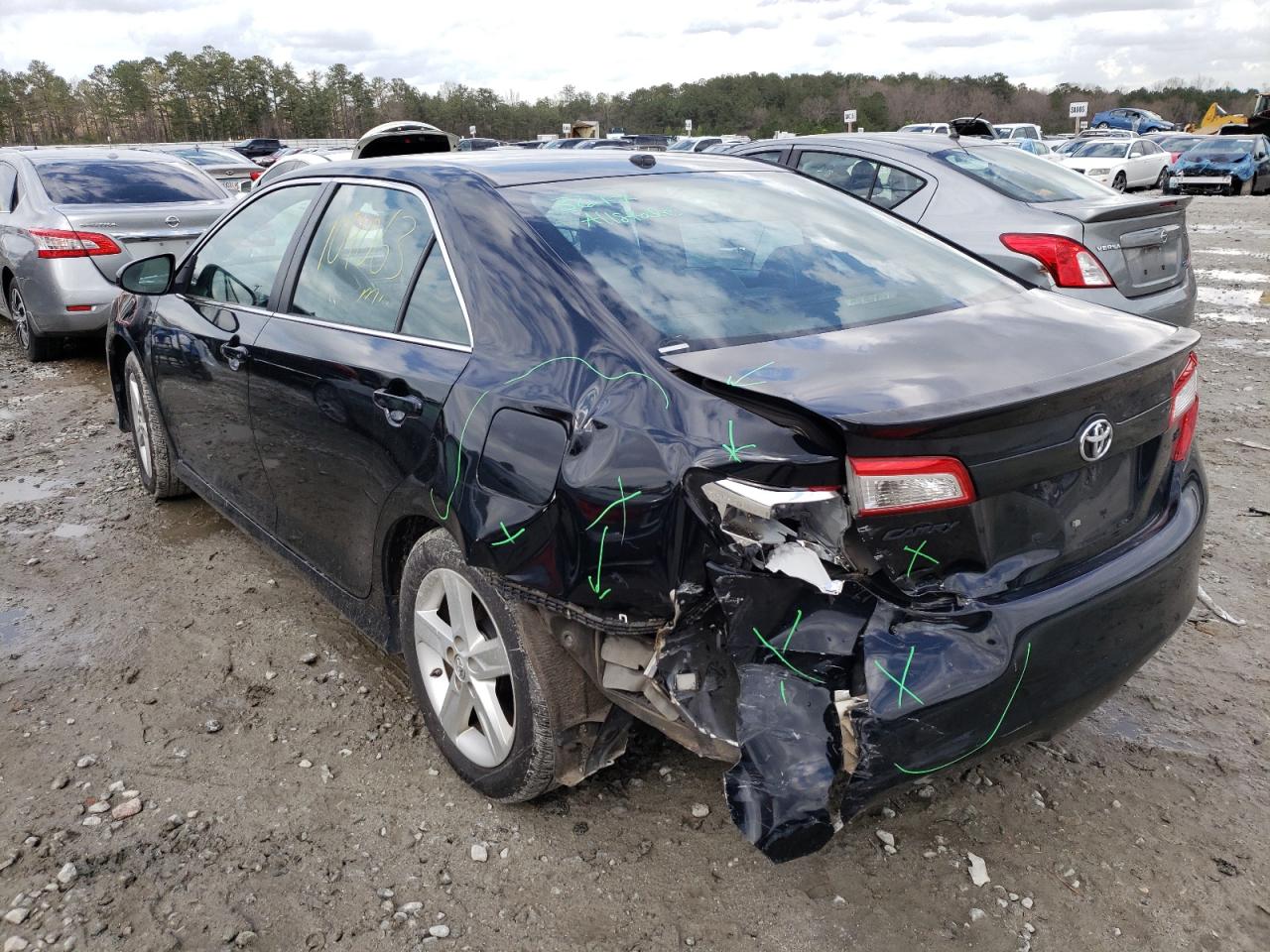 Photo 3 from auction – 2014 TOYOTA CAMRY SE with VIN 4T1BF1FK2EU865912