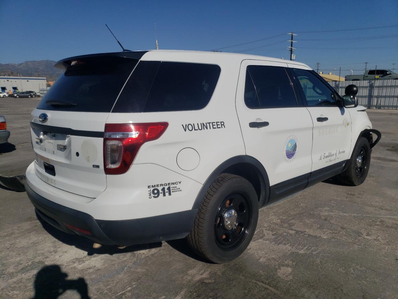 Photo 4 from auction – 2015 FORD EXPLORER P with VIN 1FM5K8AR5FGA35320