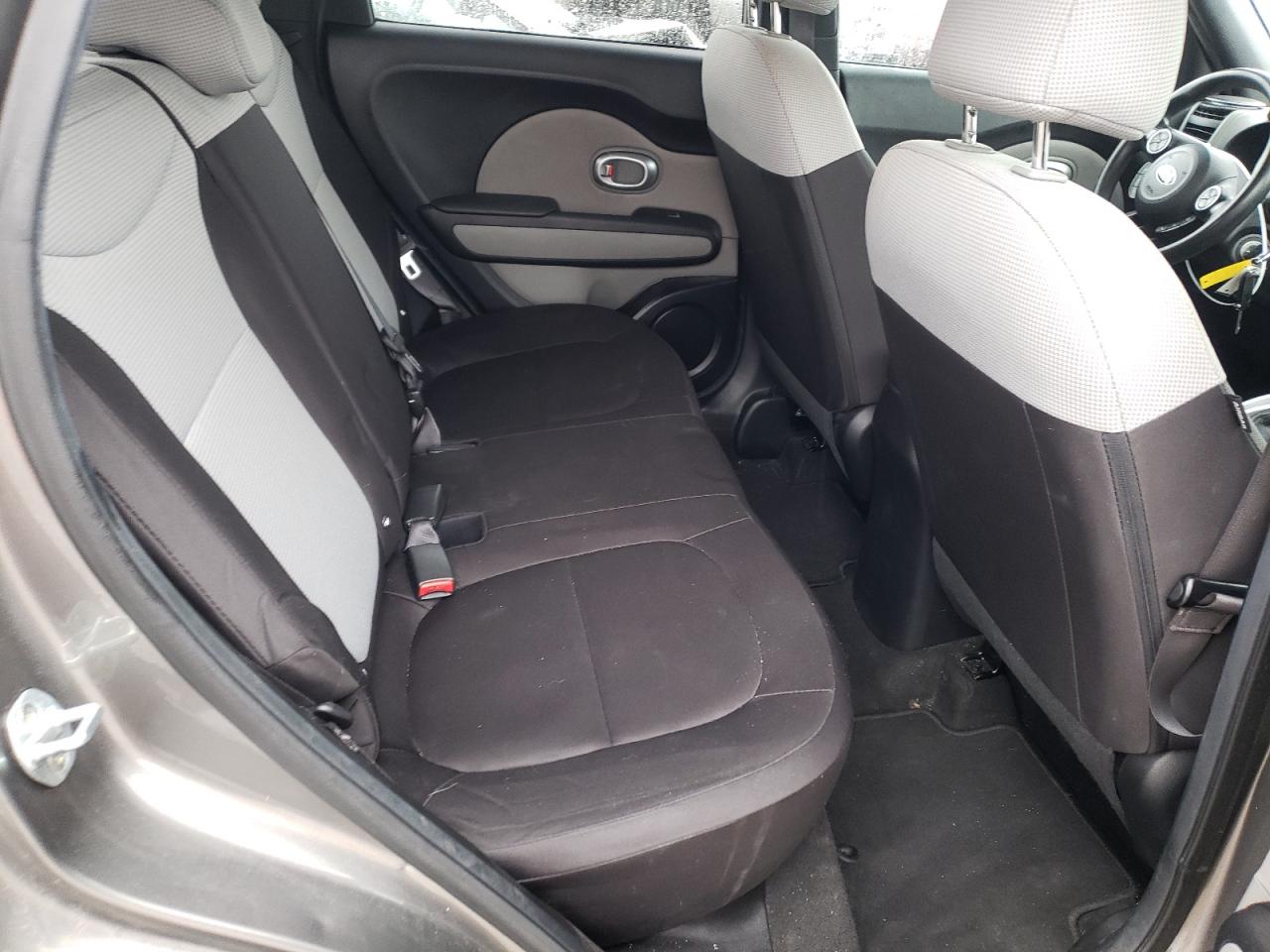 Photo 6 from auction – 2017 KIA SOUL with VIN KNDJN2A26H7502466