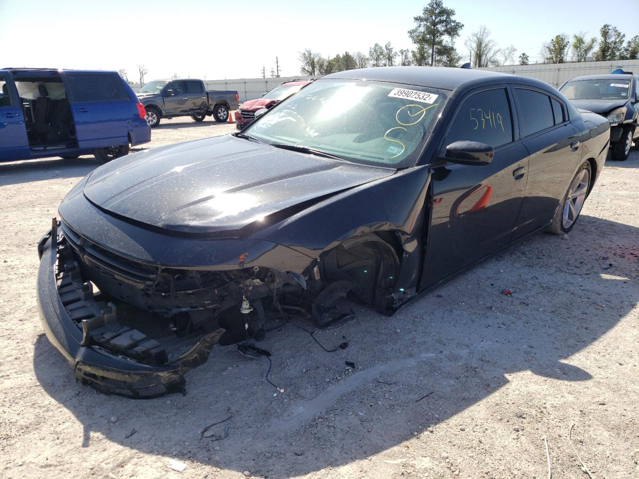Photo 2 from auction – 2018 DODGE CHARGER SX with VIN 2C3CDXHG1JH221135