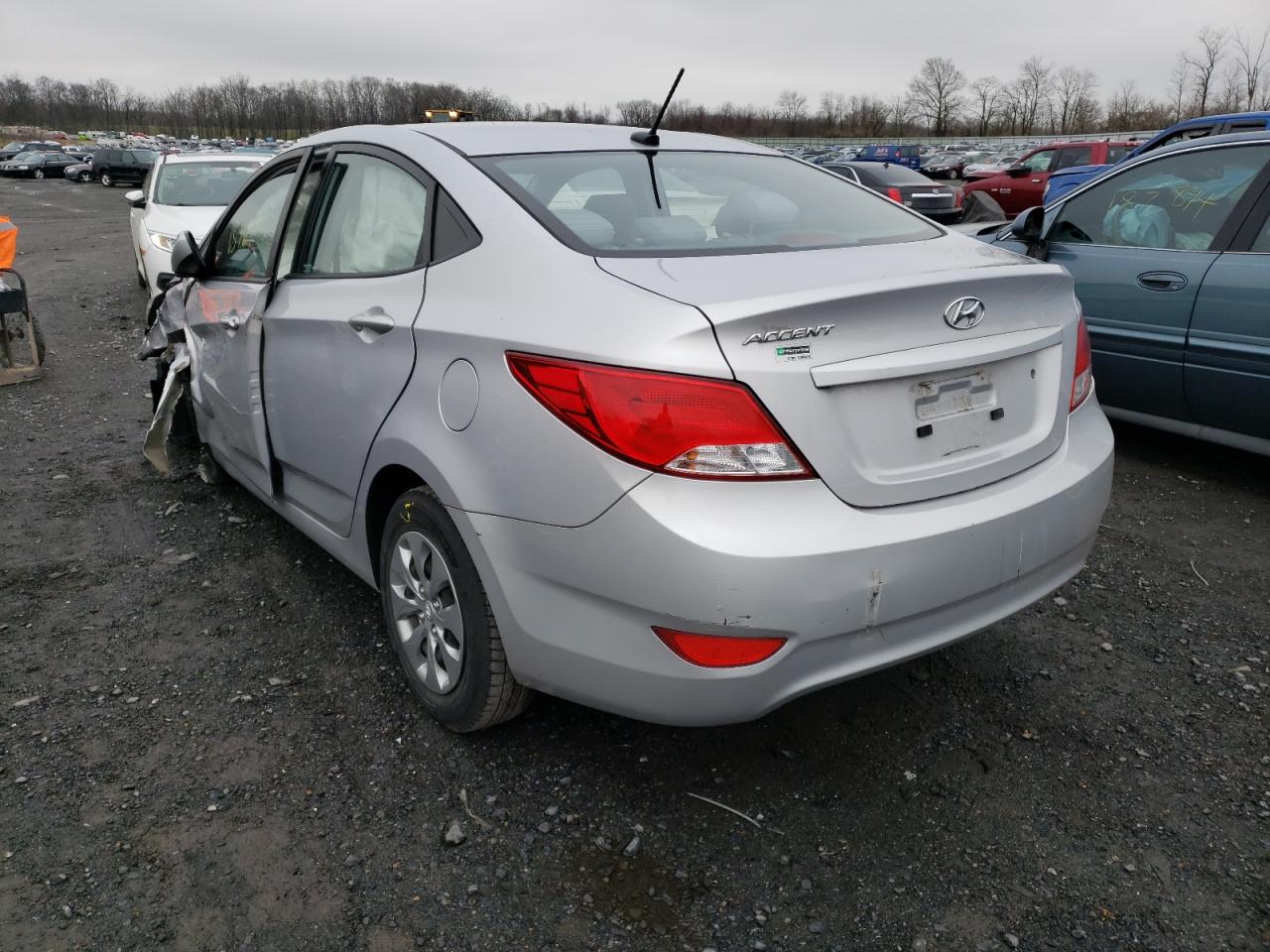 Photo 3 from auction – 2017 HYUNDAI ACCENT SE with VIN KMHCT4AE8HU310127