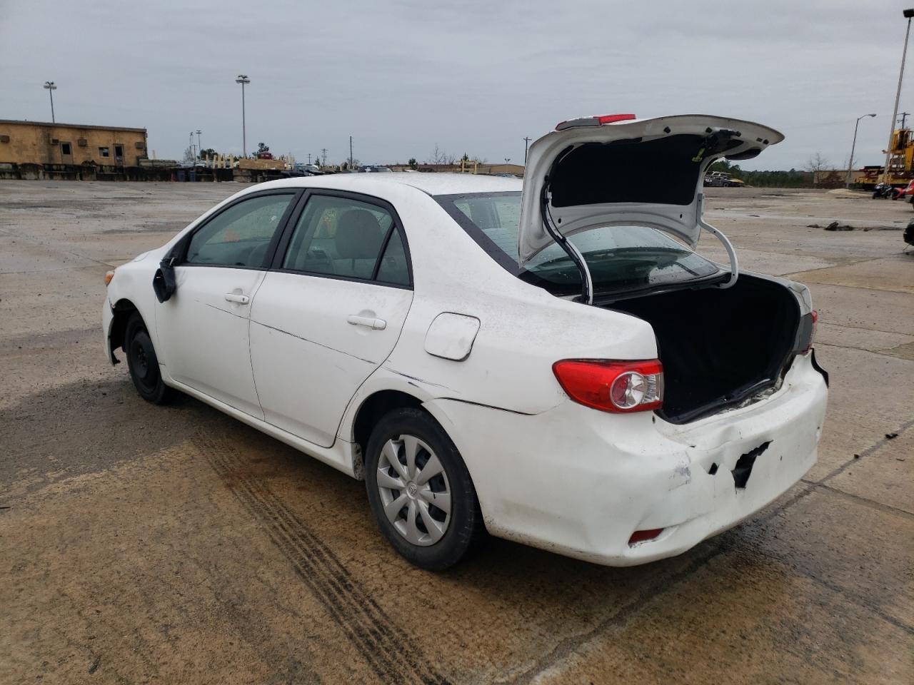 Photo 3 from auction – 2011 TOYOTA COROLLA BA with VIN 2T1BU4EE1BC597807