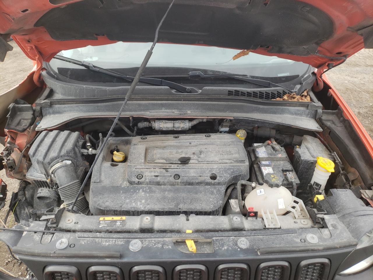 Photo 7 from auction – 2015 JEEP RENEGADE S with VIN ZACCJAAH8FPC34345