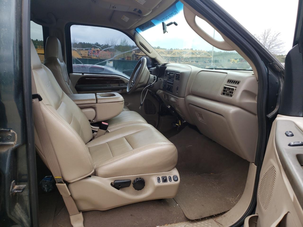 Photo 5 from auction – 2004 FORD F250 SUPER with VIN 1FTNW21P54EC96797