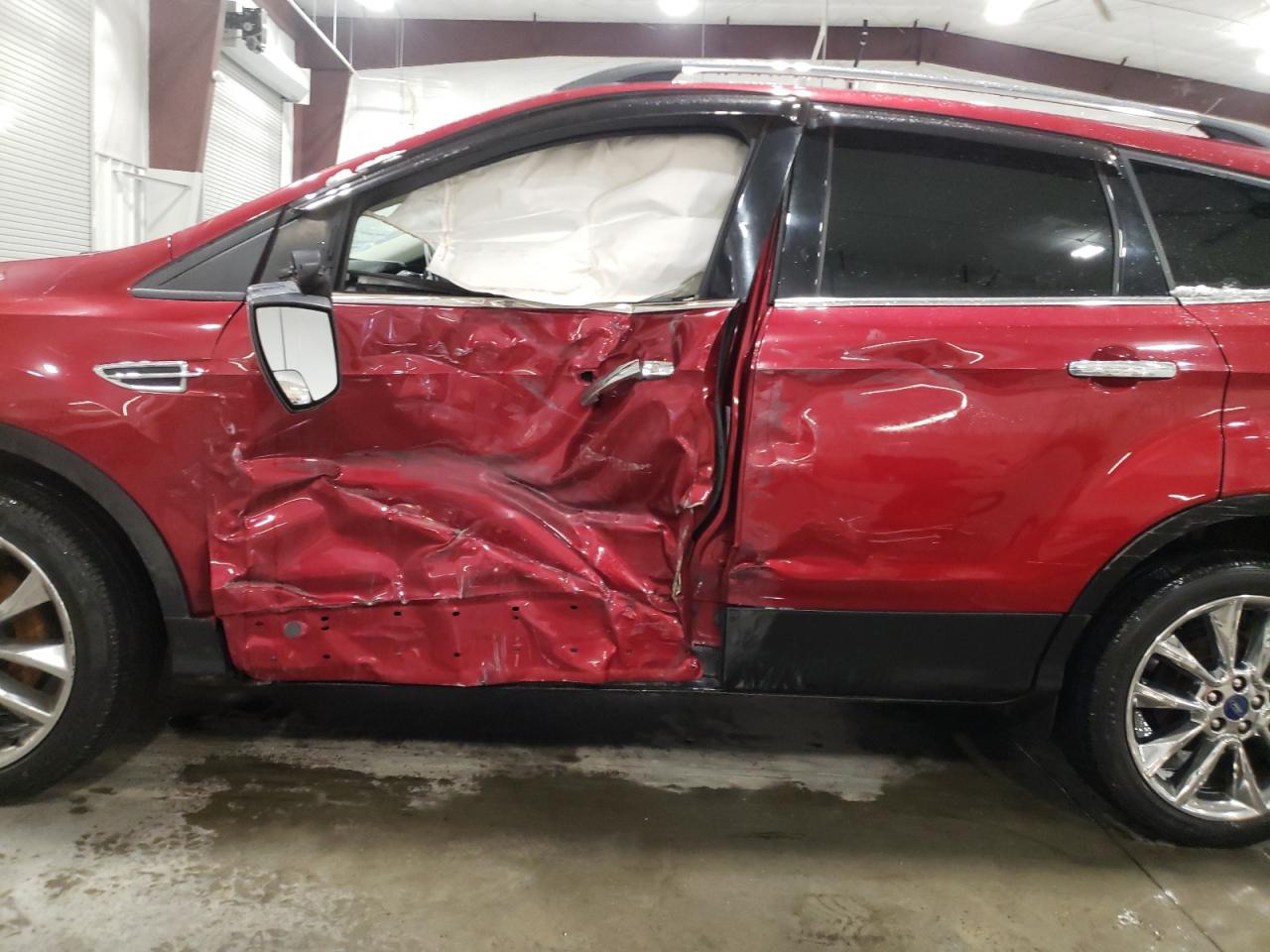 Photo 10 from auction – 2014 FORD ESCAPE SE with VIN 1FMCU9G98EUE57273