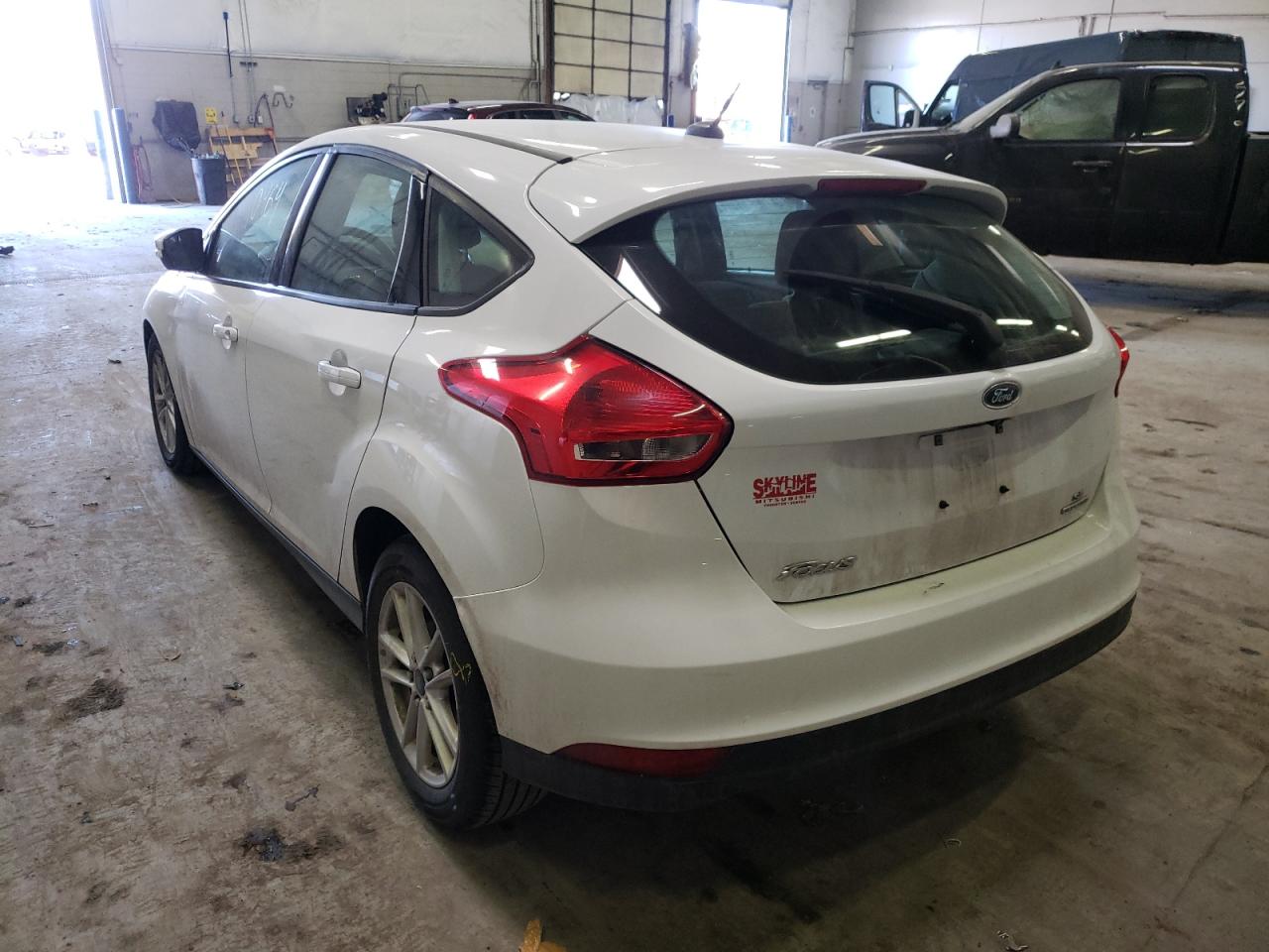 Photo 3 from auction – 2015 FORD FOCUS SE with VIN 1FADP3K28FL316739