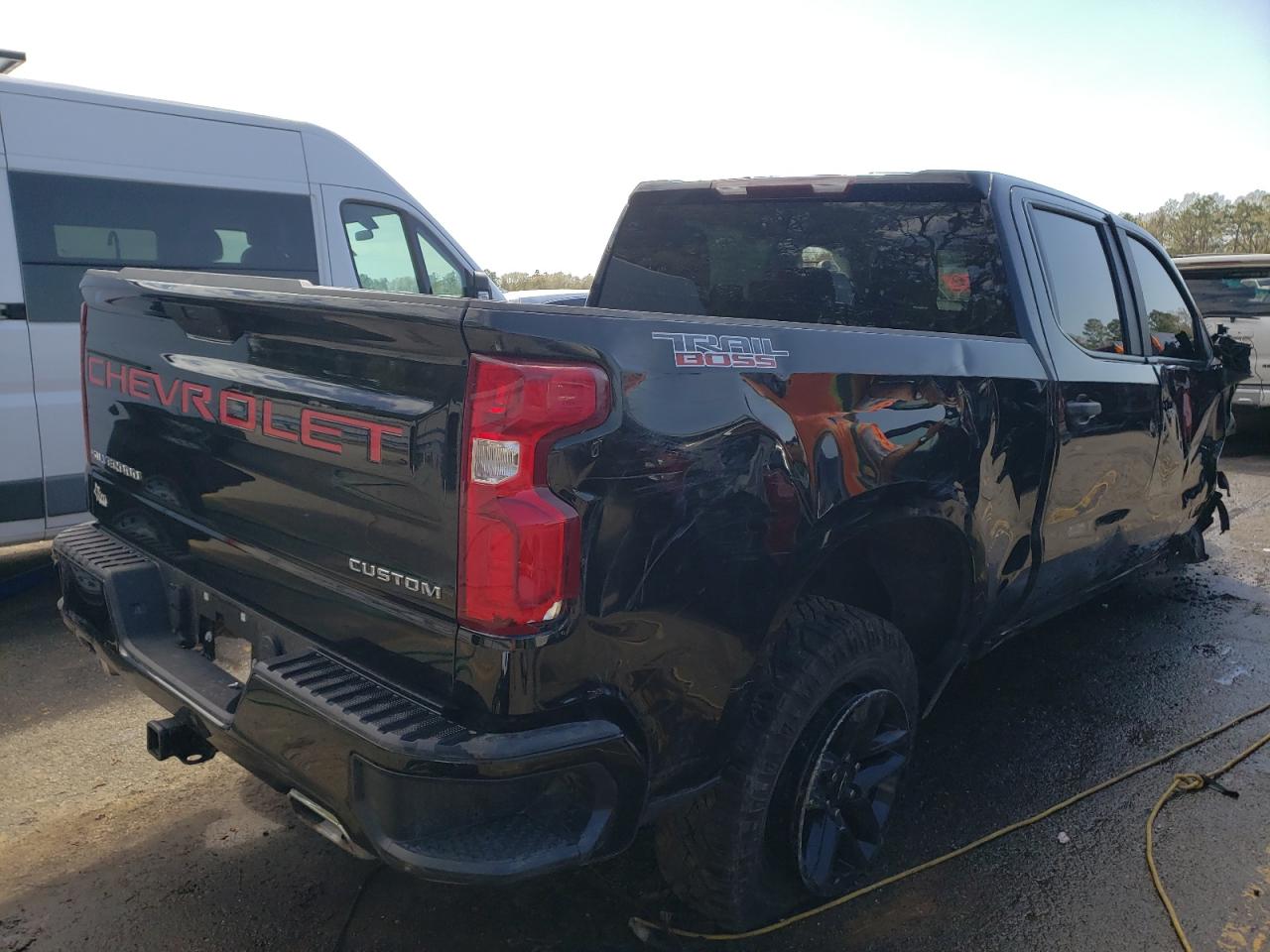 Photo 4 from auction – 2021 CHEVROLET SILVERADO with VIN 1GCPYCEF4MZ237372