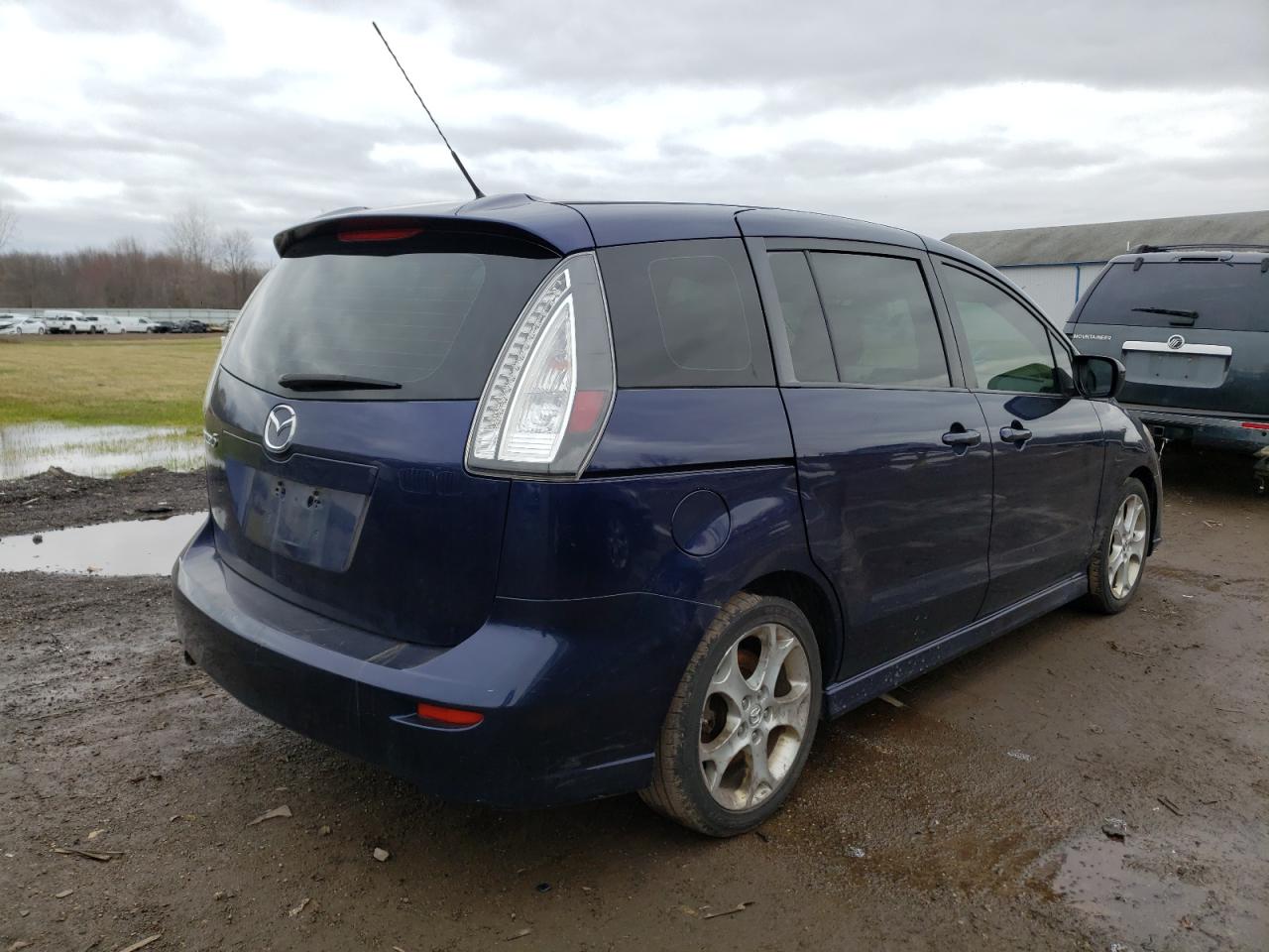 Photo 4 from auction – 2010 MAZDA 5 with VIN JM1CR2W33A0388469