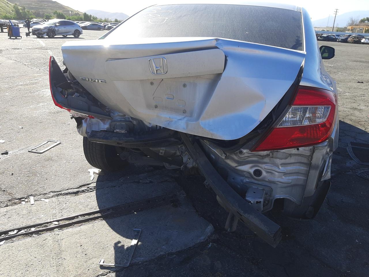 Photo 9 from auction – 2012 HONDA CIVIC LX with VIN 19XFB2F52CE341446