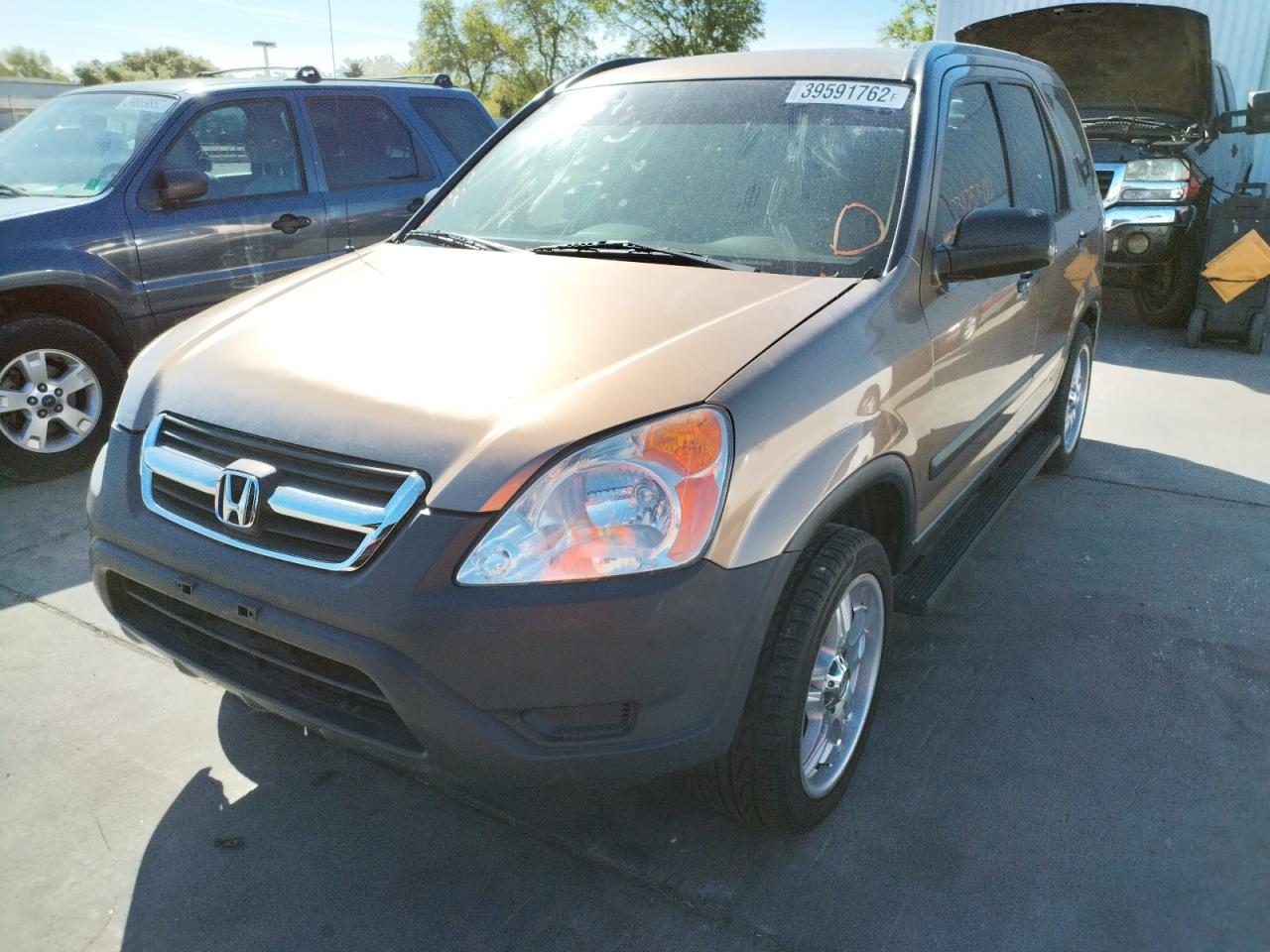 Photo 2 from auction – 2002 HONDA CR-V LX with VIN JHLRD684X2C017205
