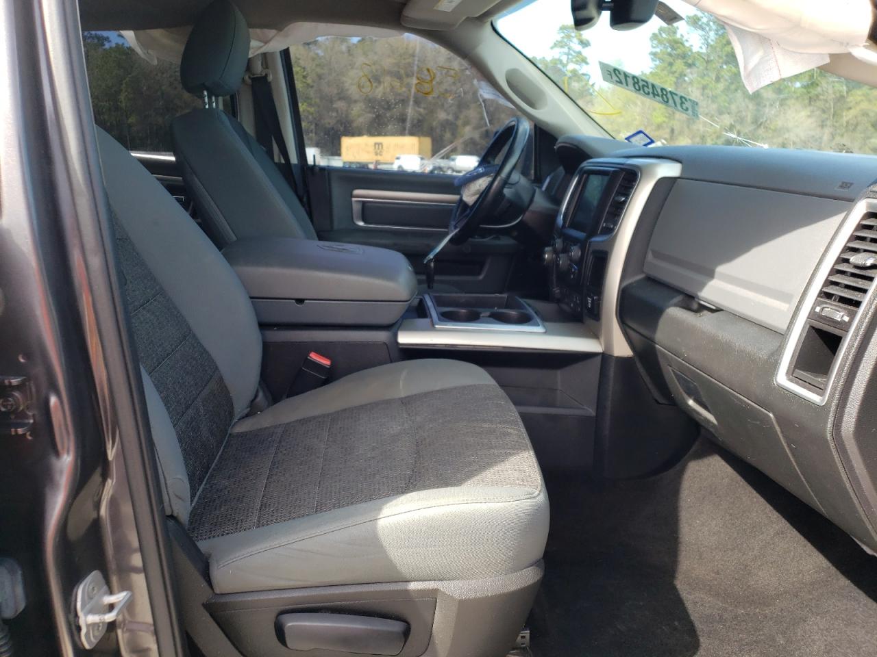 Photo 5 from auction – 2014 RAM 1500 SLT with VIN 1C6RR7LT7ES388388