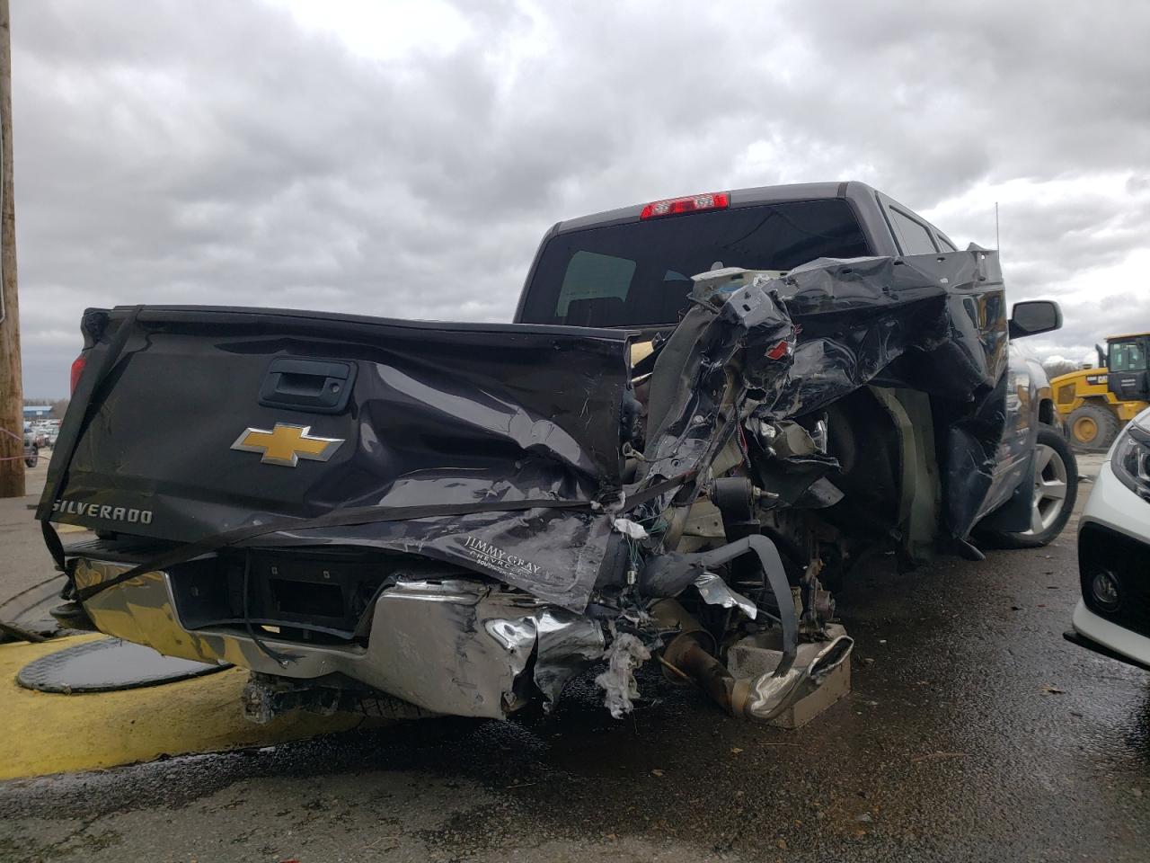 Photo 4 from auction – 2015 CHEVROLET SILVERADO with VIN 3GCUKREC1FG343455