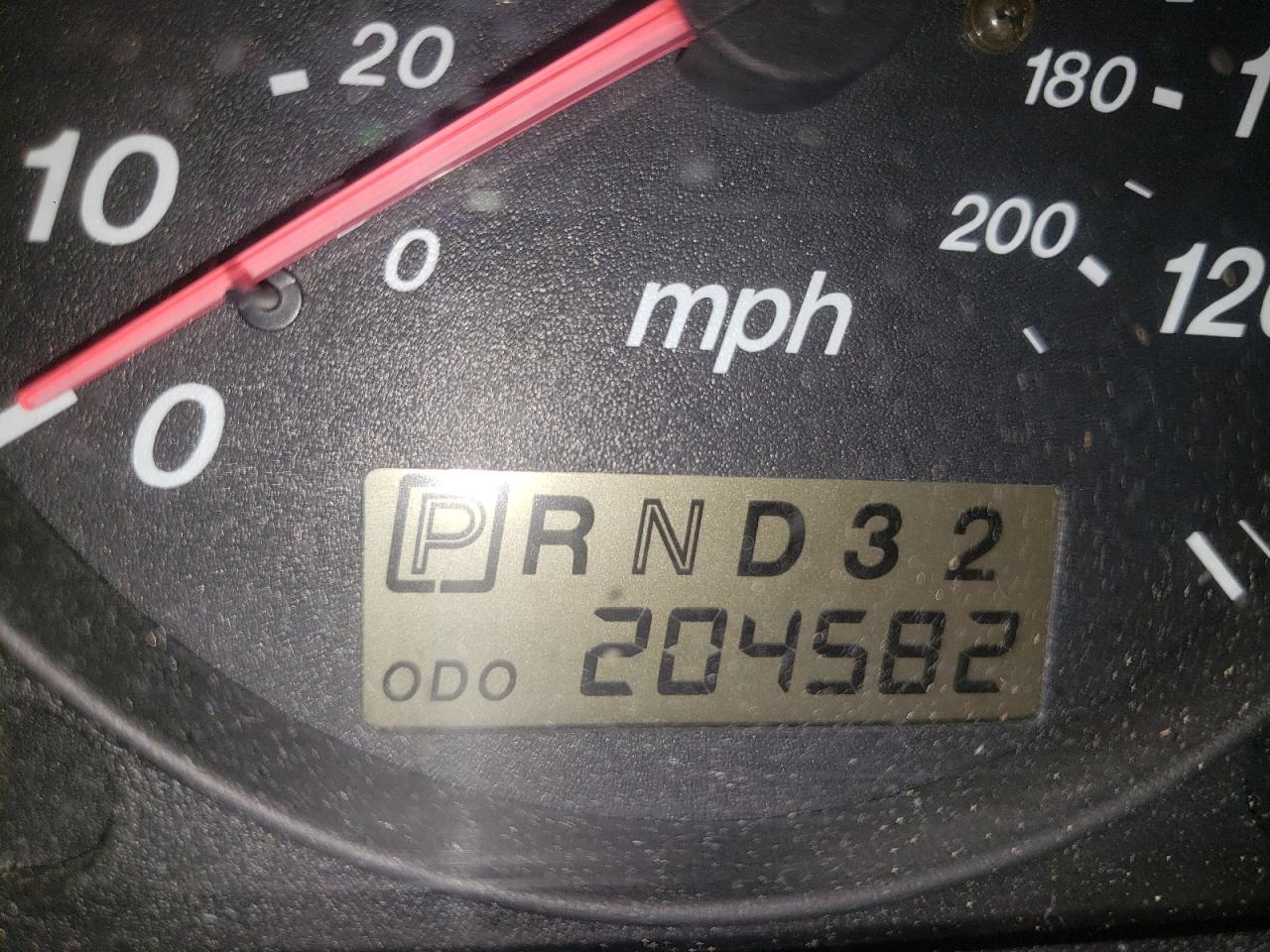 Photo 8 from auction – 2002 MAZDA MPV WAGON with VIN JM3LW28J120302282