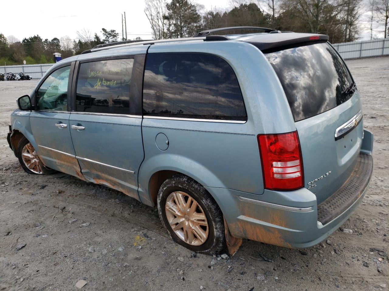 Photo 3 from auction – 2010 CHRYSLER TOWN & COU with VIN 2A4RR6DX0AR250573