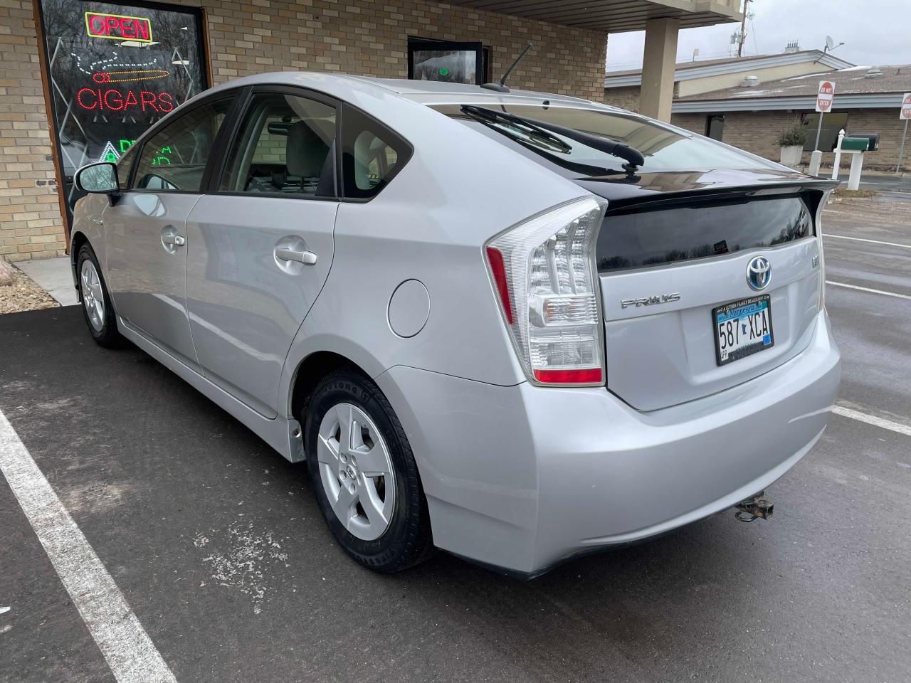 Photo 3 from auction – 2010 TOYOTA PRIUS with VIN JTDKN3DU6A0121741