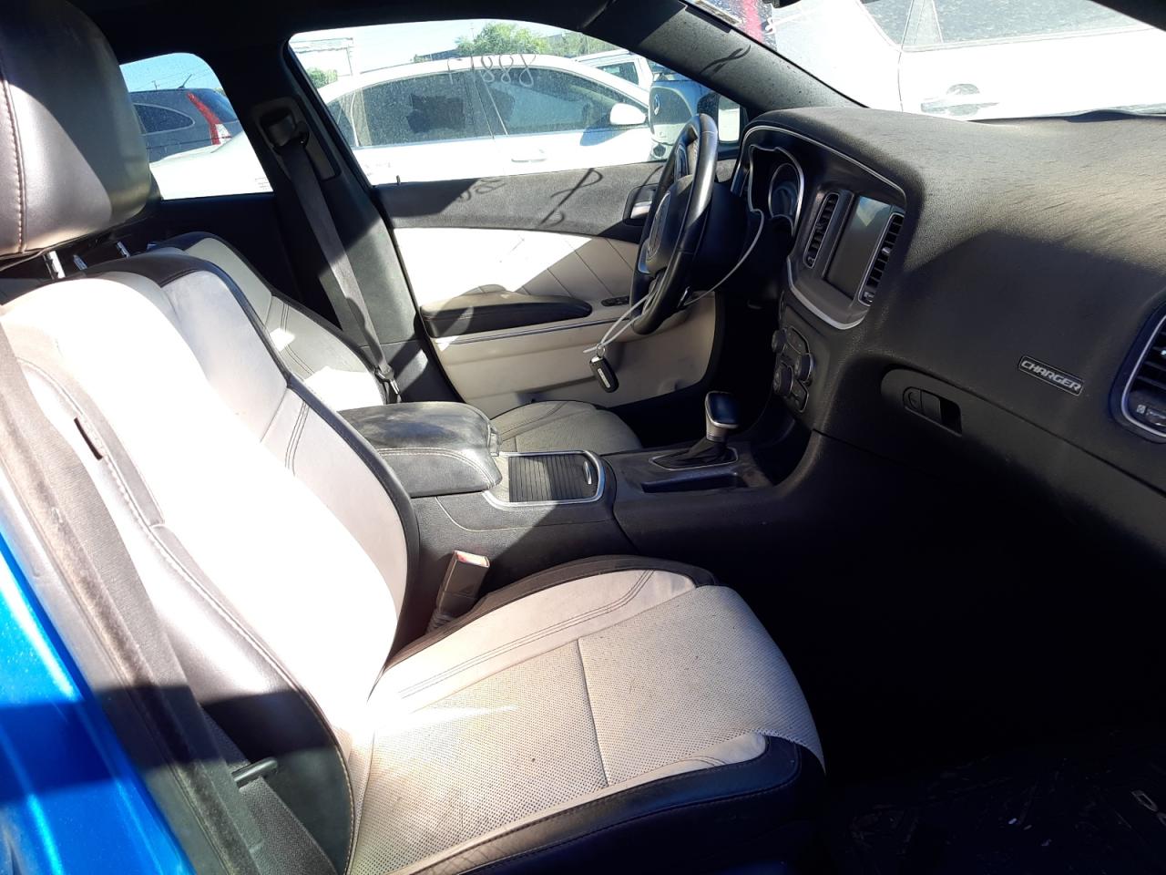Photo 5 from auction – 2015 DODGE CHARGER R/ with VIN 2C3CDXCT4FH886039