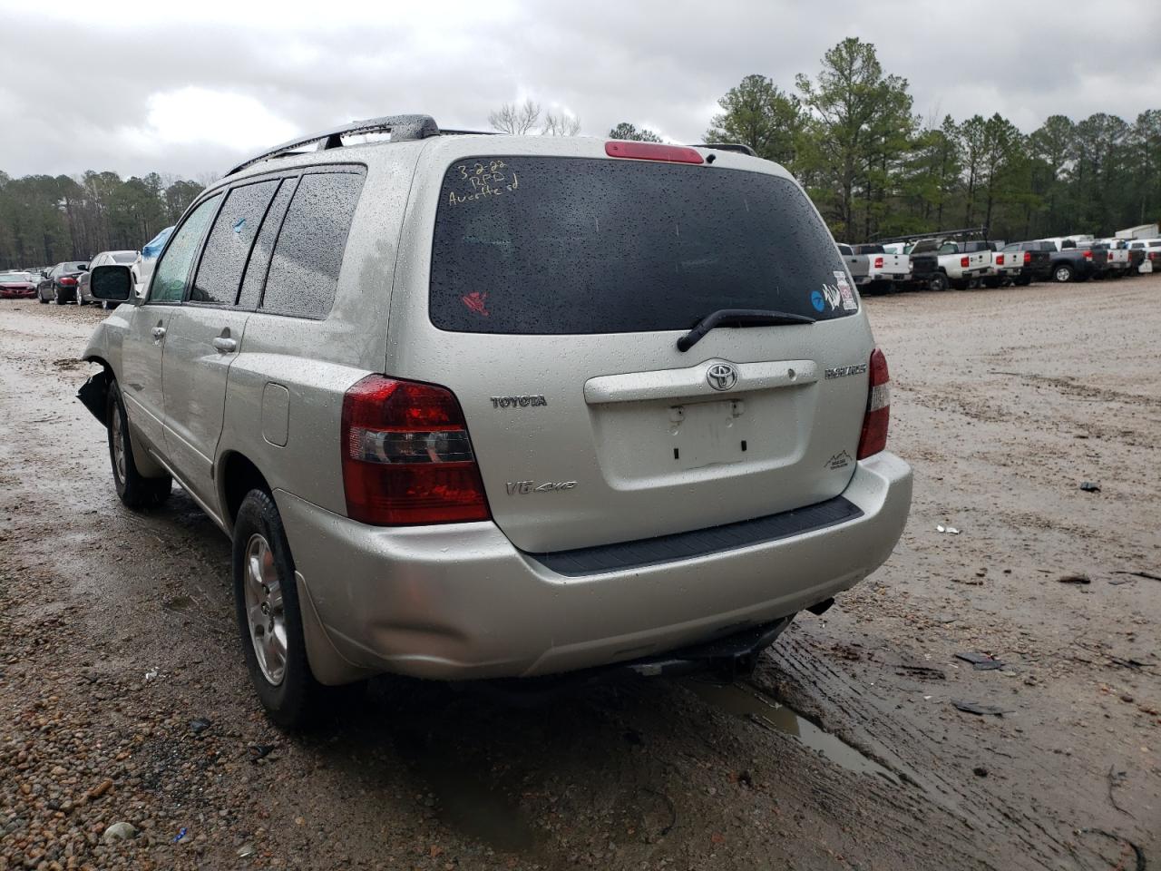 Photo 3 from auction – 2004 TOYOTA HIGHLANDER with VIN JTEEP21A140047561