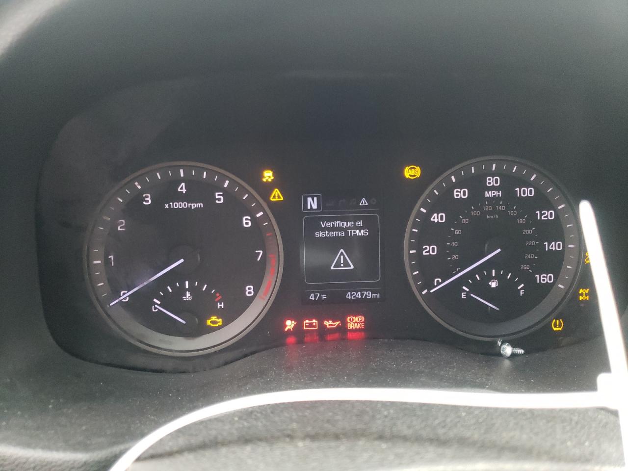Photo 8 from auction – 2018 HYUNDAI TUCSON SE with VIN KM8J2CA44JU765722