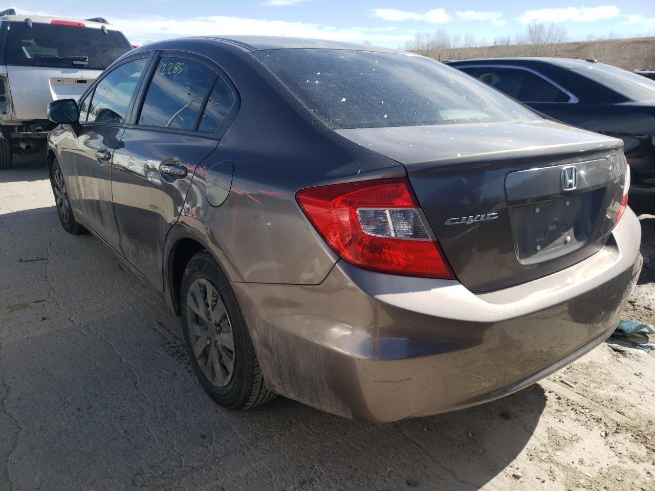 Photo 3 from auction – 2012 HONDA CIVIC LX with VIN 2HGFB2F56CH560075