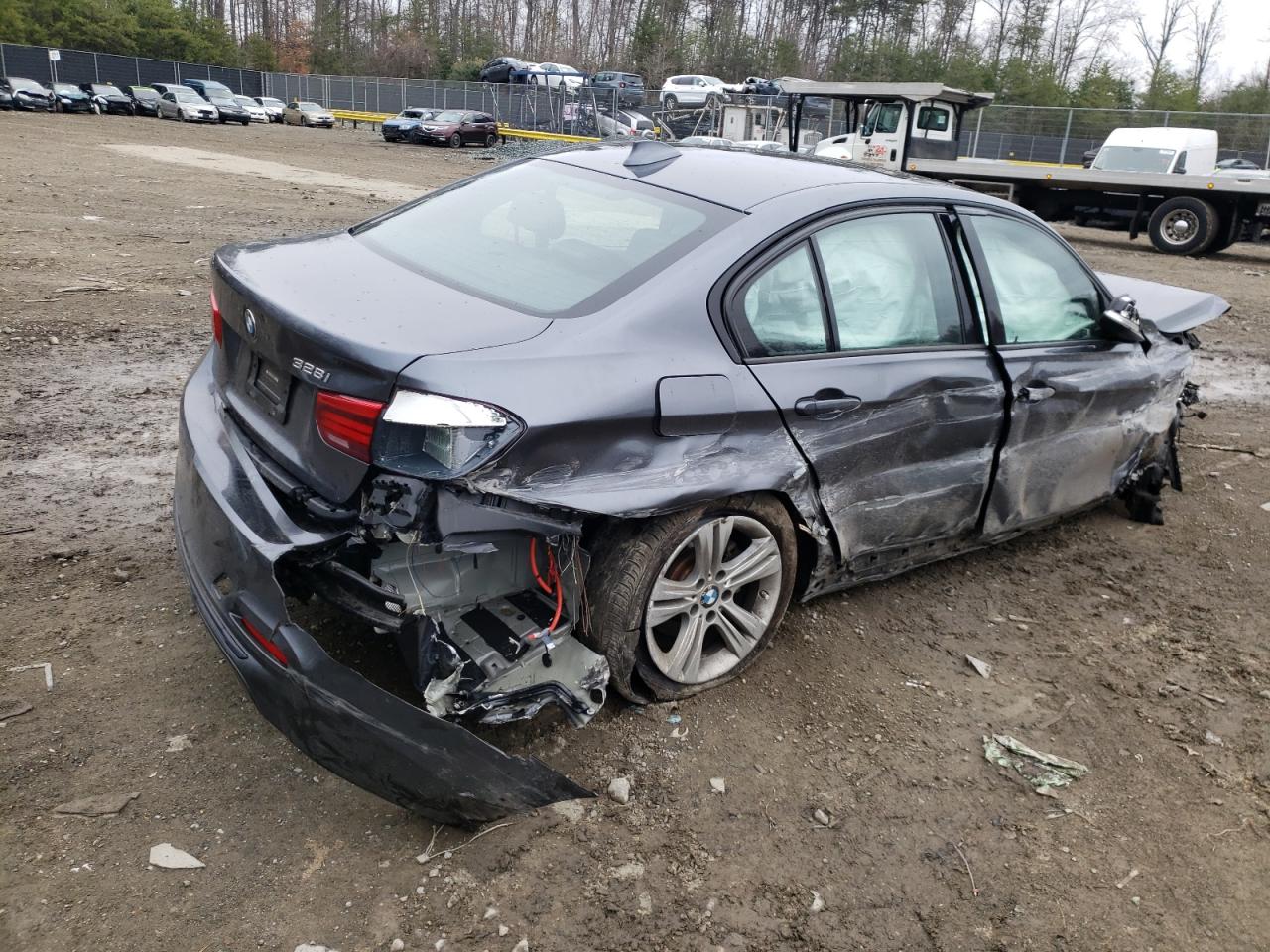 Photo 4 from auction – 2016 BMW 328 I SULE with VIN WBA8E9G52GNT83041
