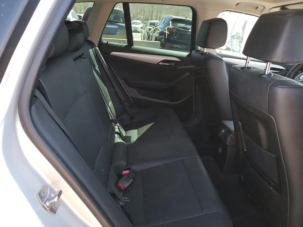 Photo 6 from auction – 2015 BMW X1 XDRIVE2 with VIN WBAVL1C56FVY39086