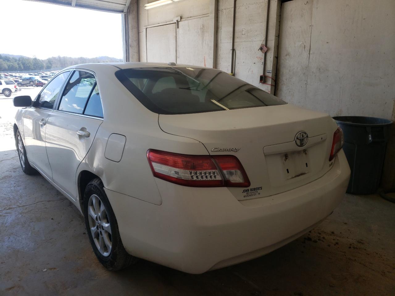 Photo 3 from auction – 2011 TOYOTA CAMRY BASE with VIN 4T4BF3EK6BR175742